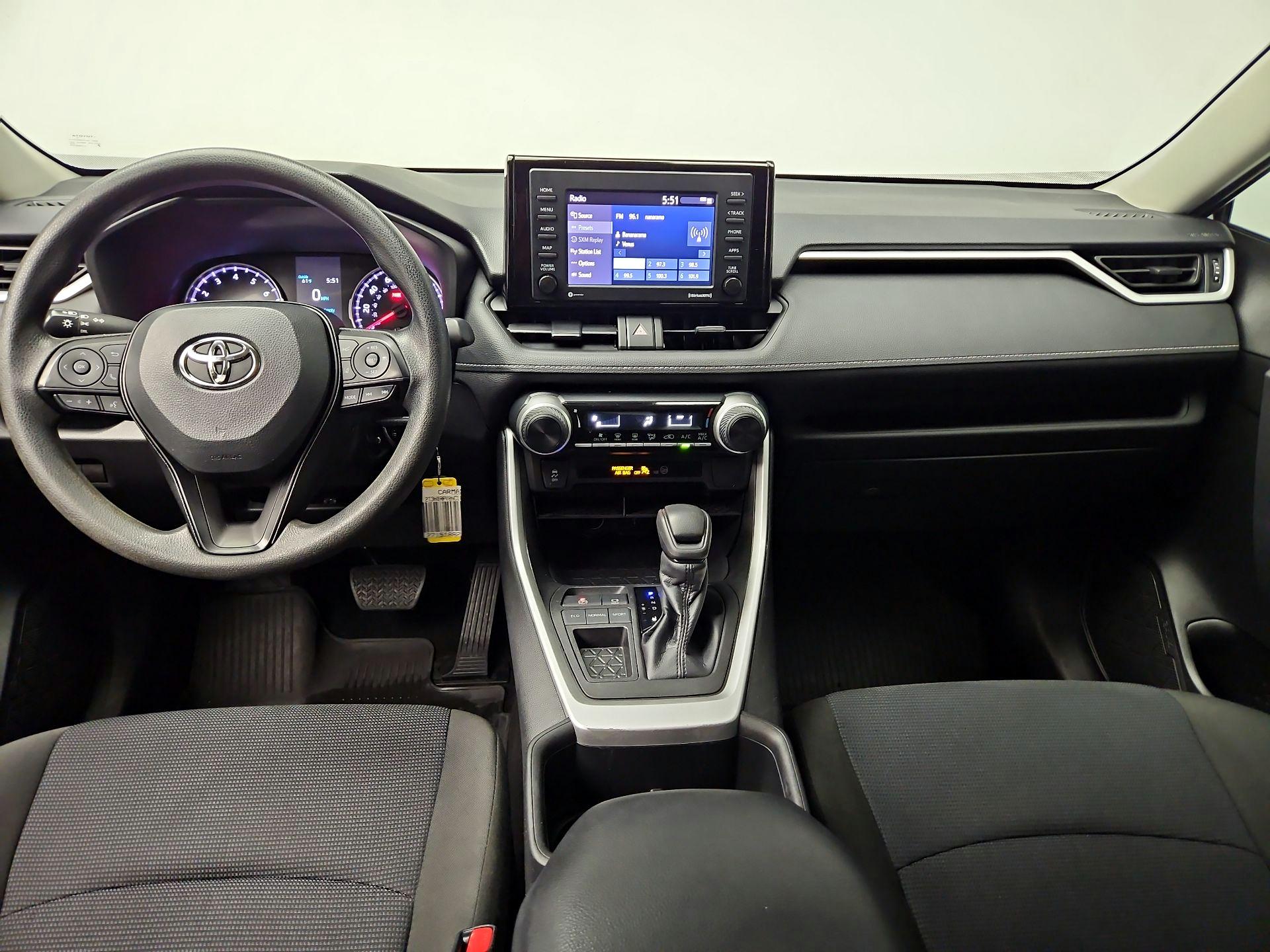 Thumbnail: 2022 Toyota RAV4 - 9