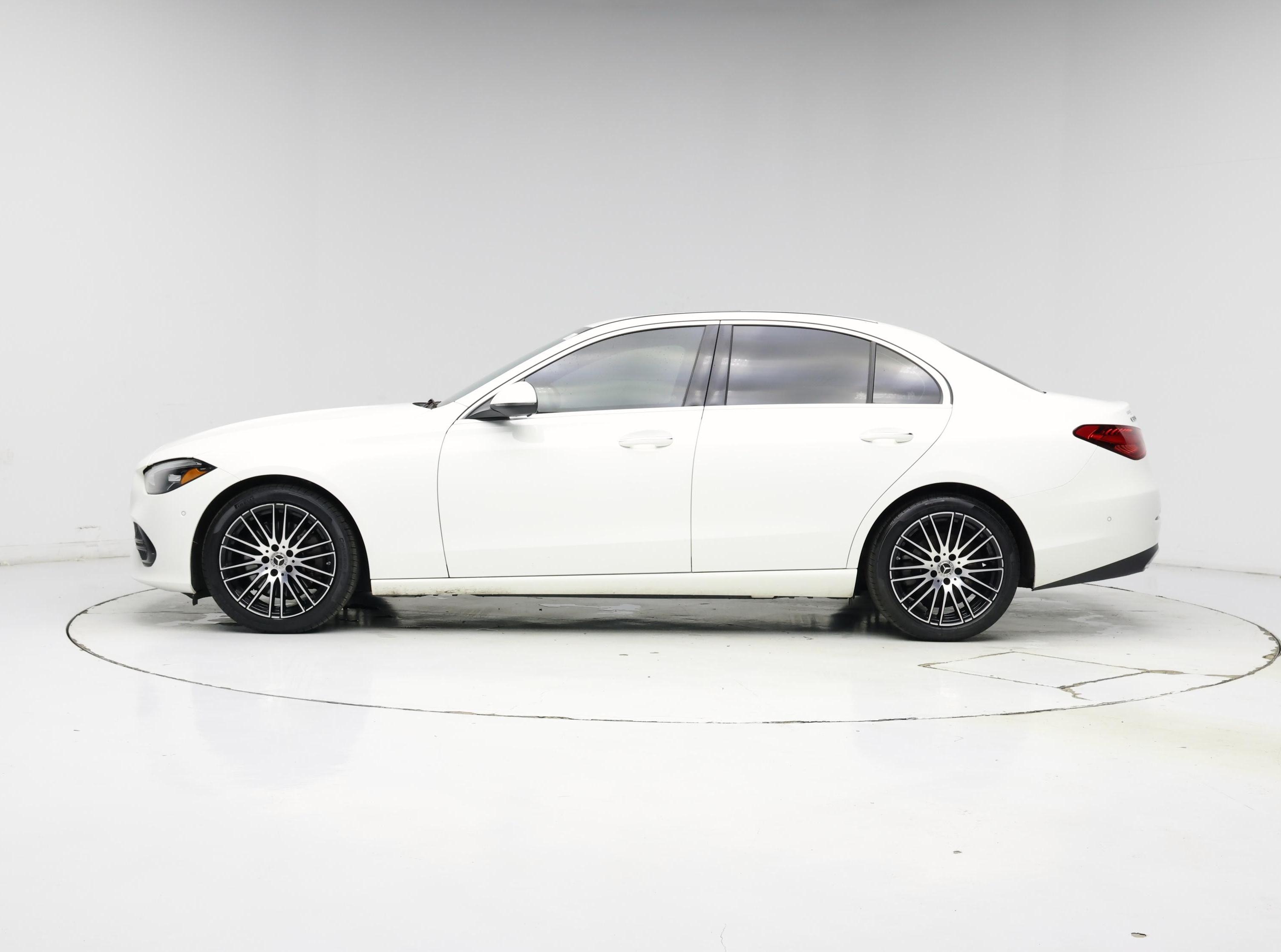 Thumbnail: 2025 Mercedes-Benz C-Class - 3