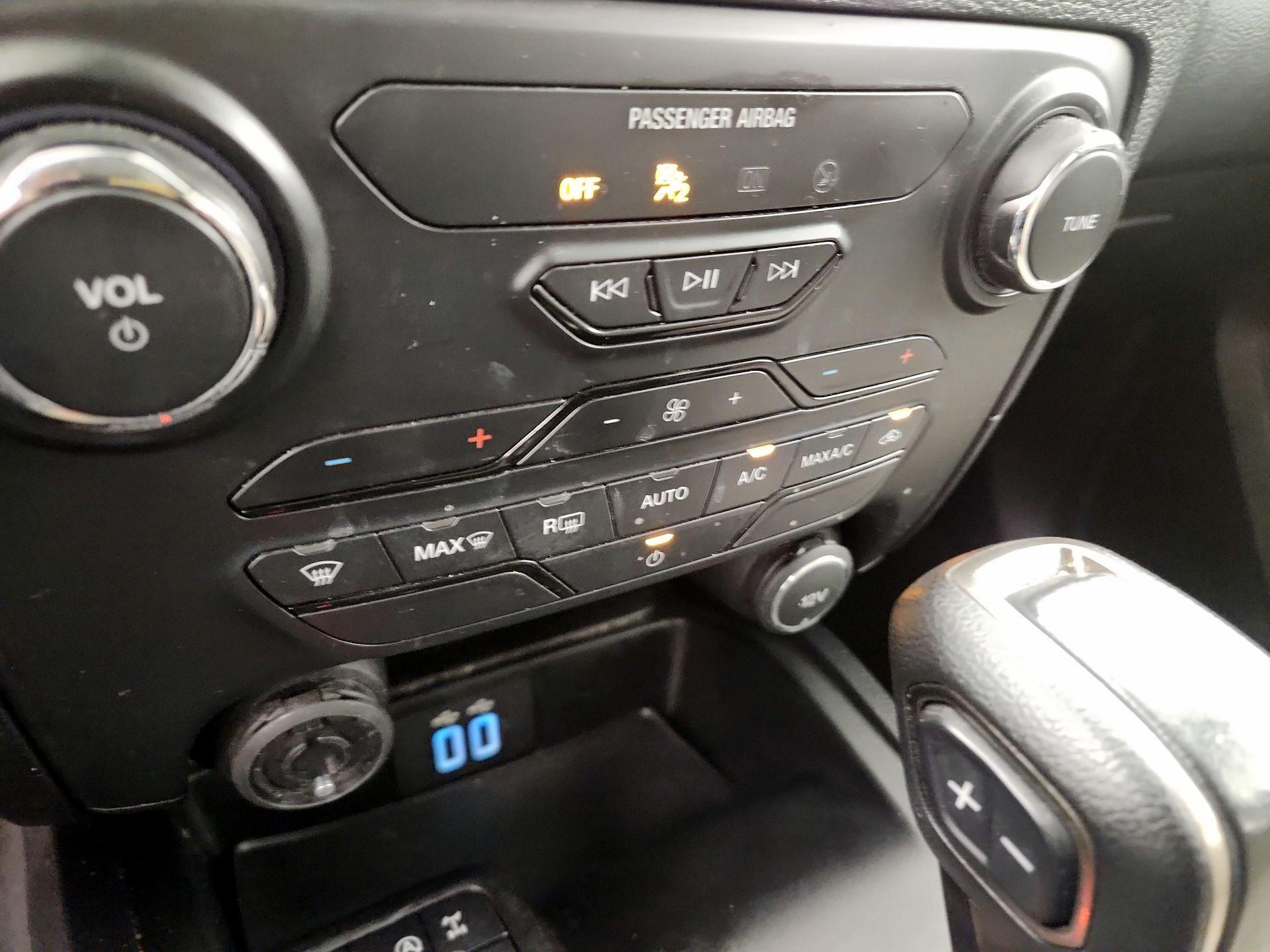 Thumbnail: 2021 Ford Ranger - 16