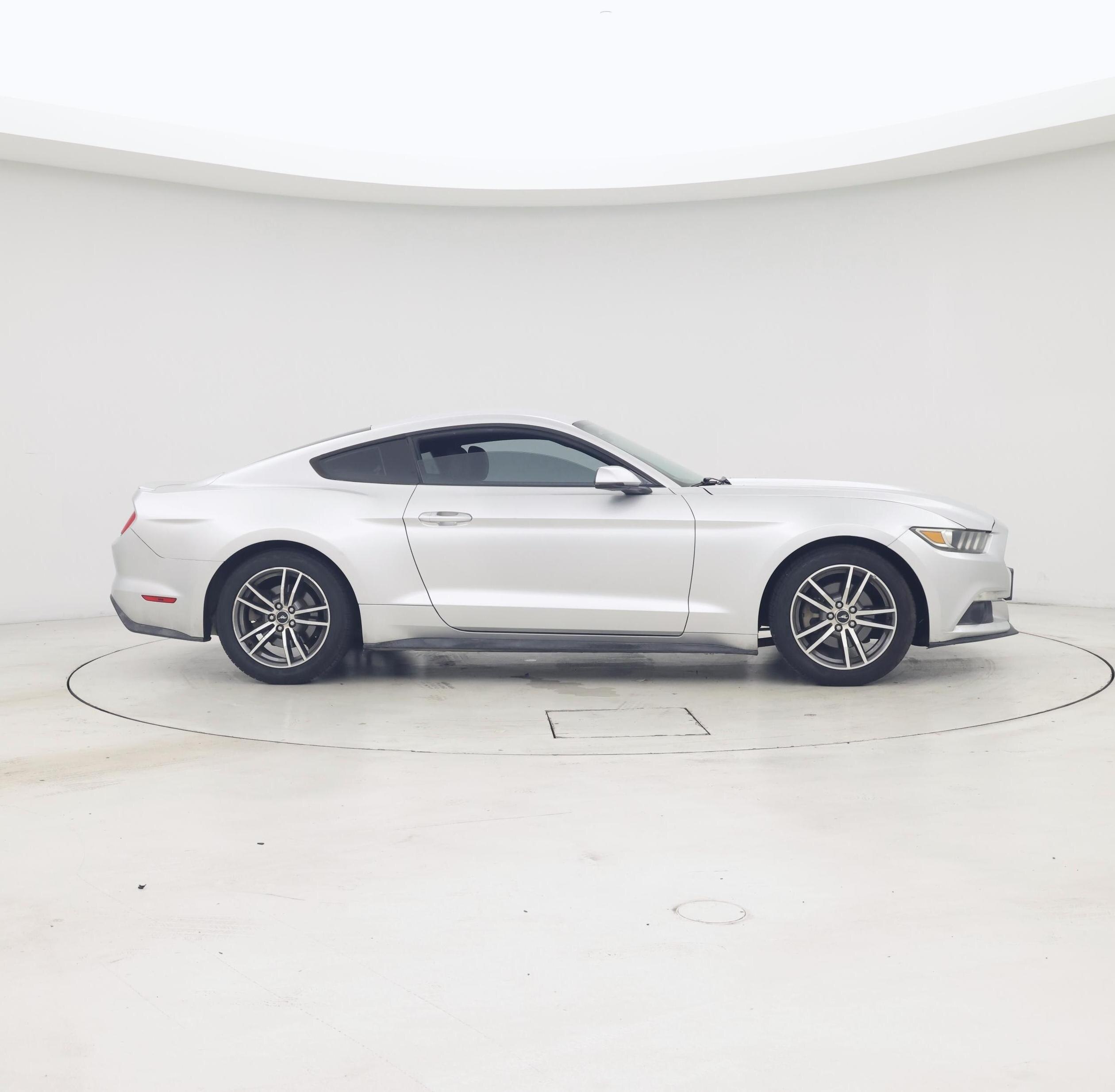 Thumbnail: 2015 Ford Mustang - 7