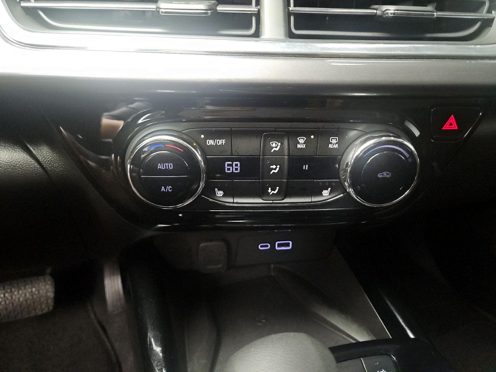 Thumbnail: 2025 Chevrolet Trax - 16