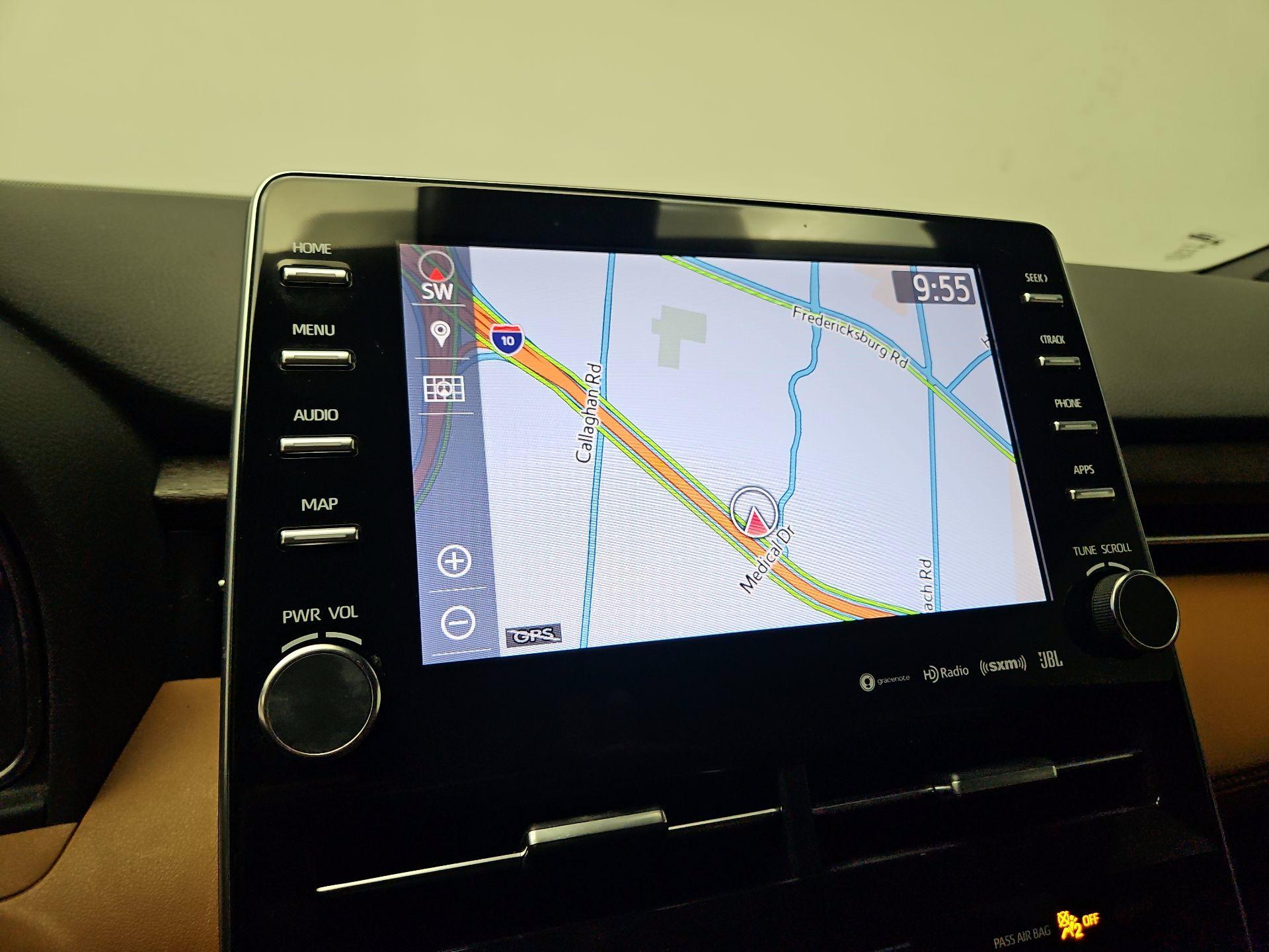 Thumbnail: 2020 Toyota Avalon - 14