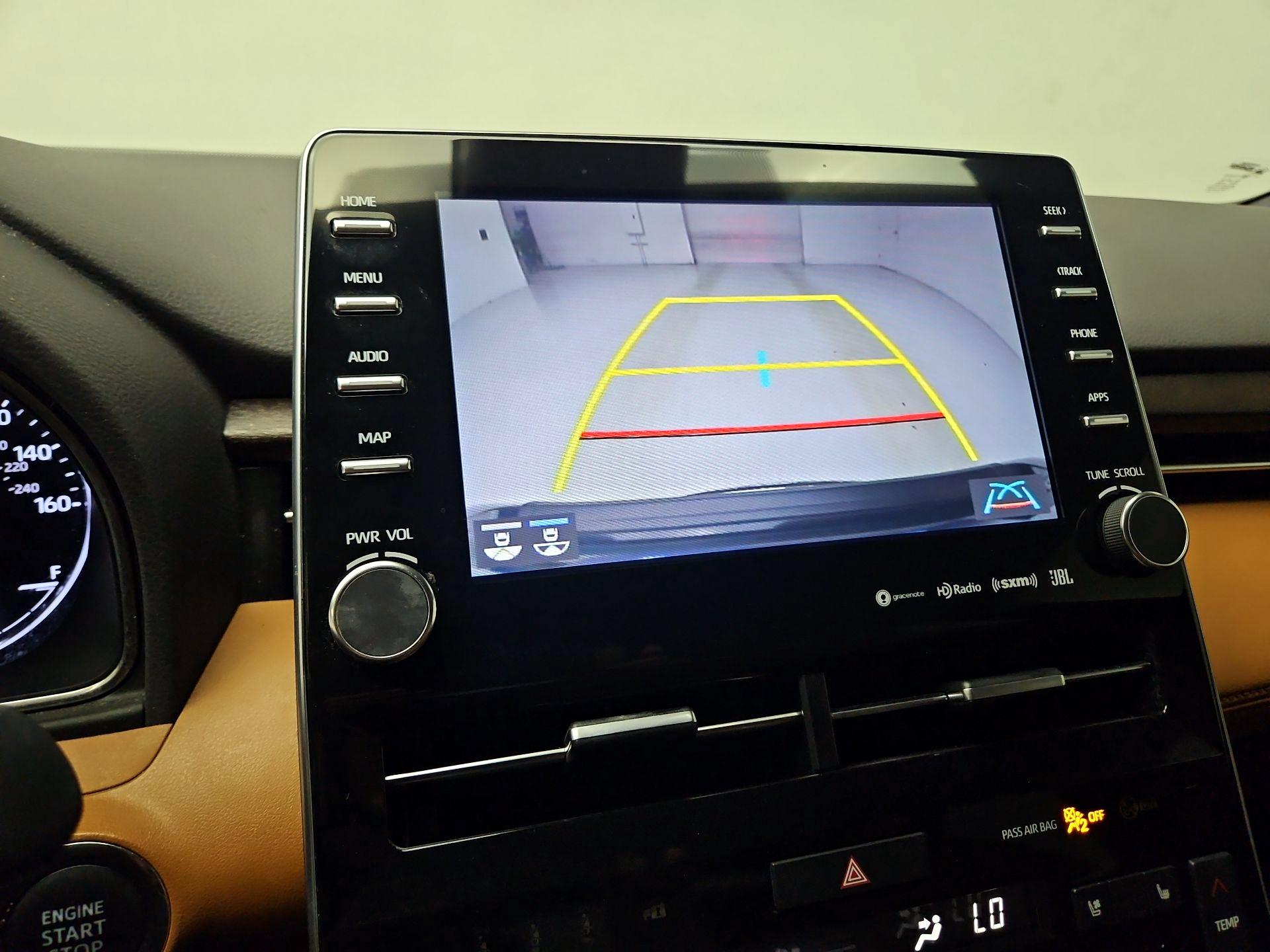 Thumbnail: 2020 Toyota Avalon - 15