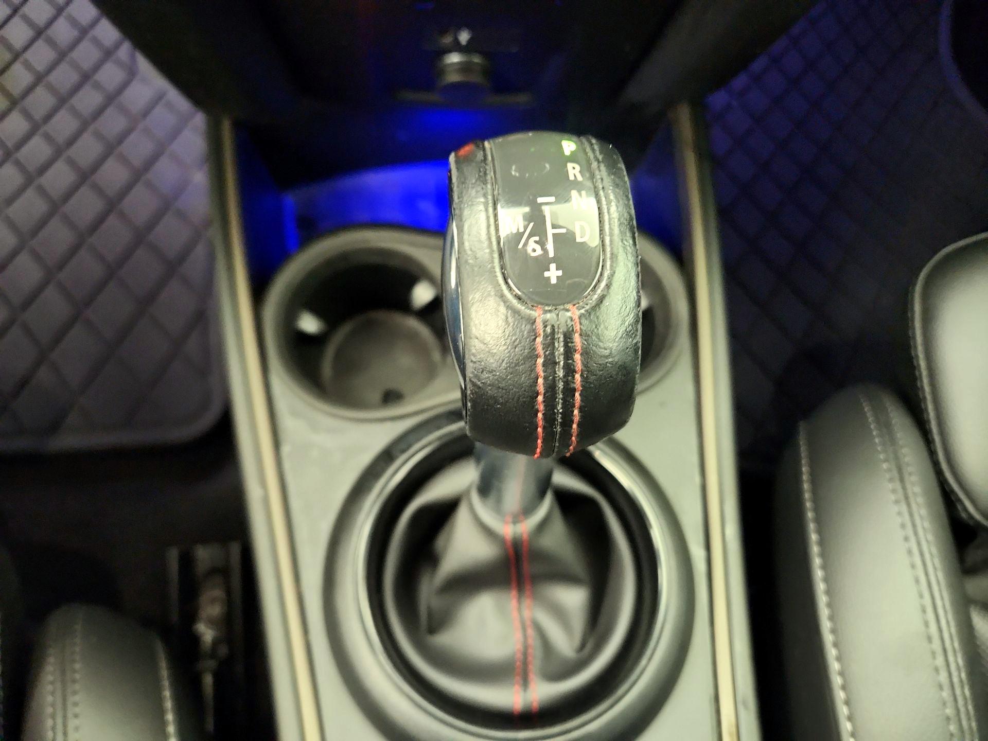 Thumbnail: 2019 MINI Cooper Countryman - 18