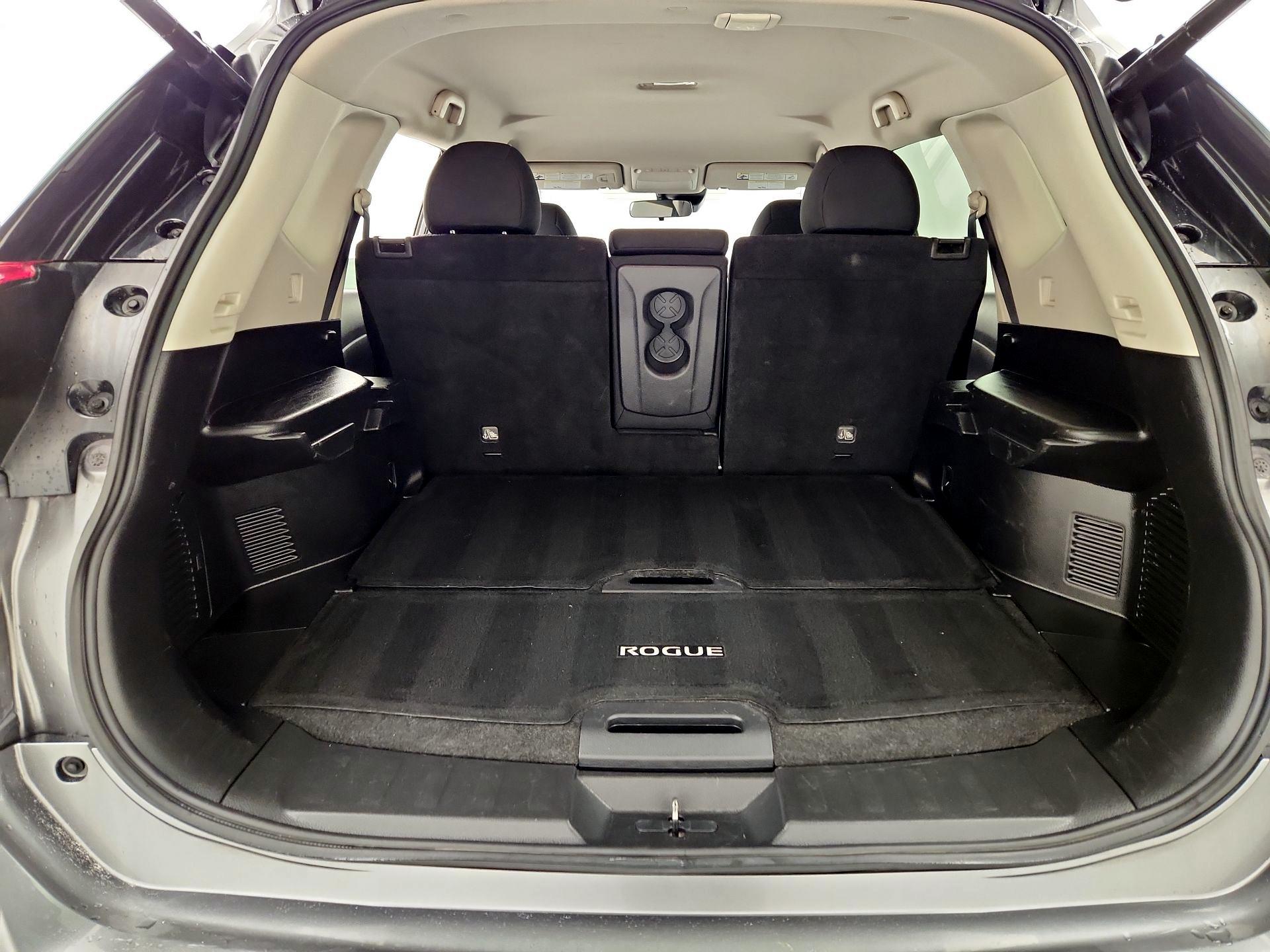 Thumbnail: 2019 Nissan Rogue - 20