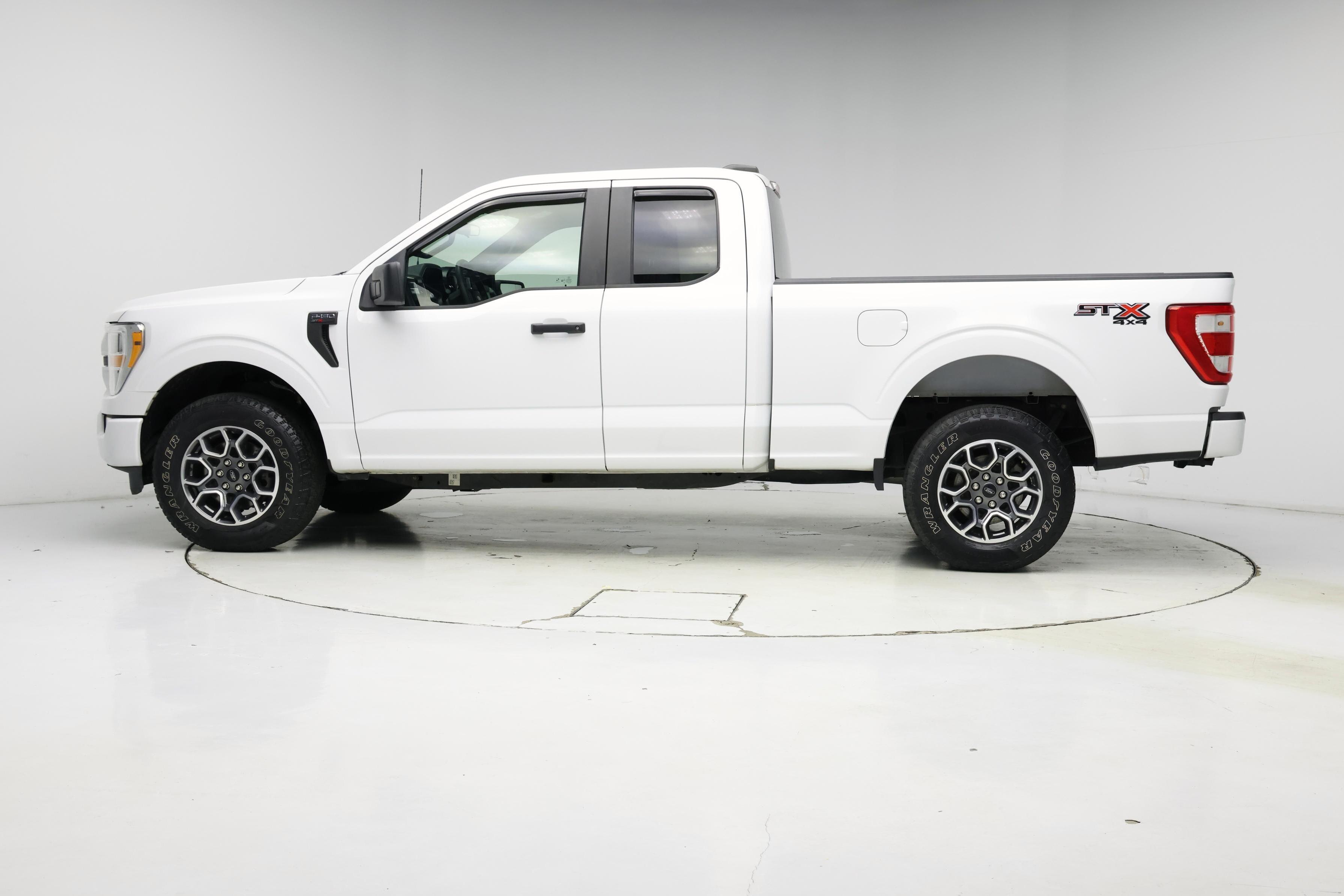 Thumbnail: 2021 Ford F-150 - 3