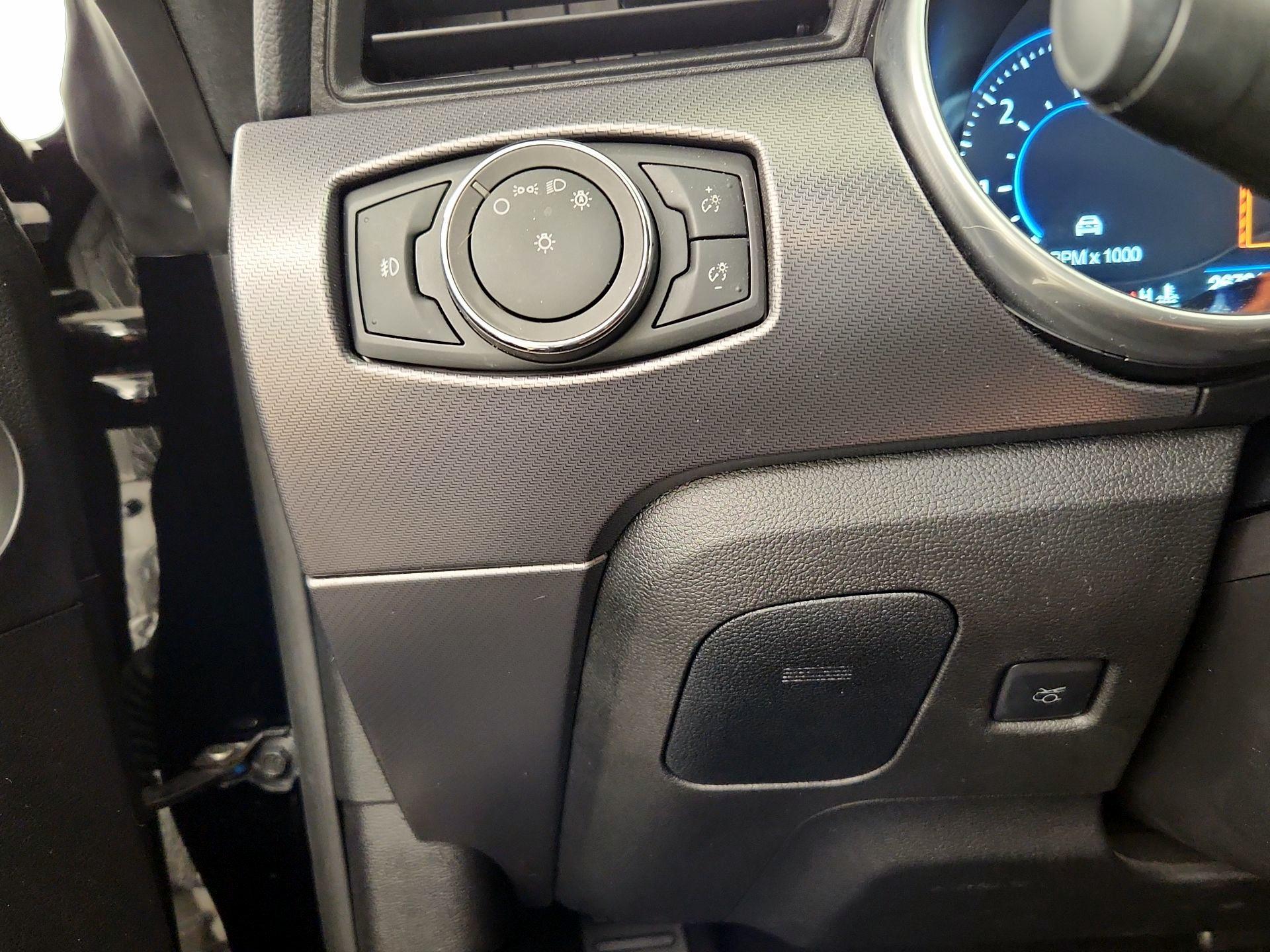 Thumbnail: 2019 Ford Mustang - 13