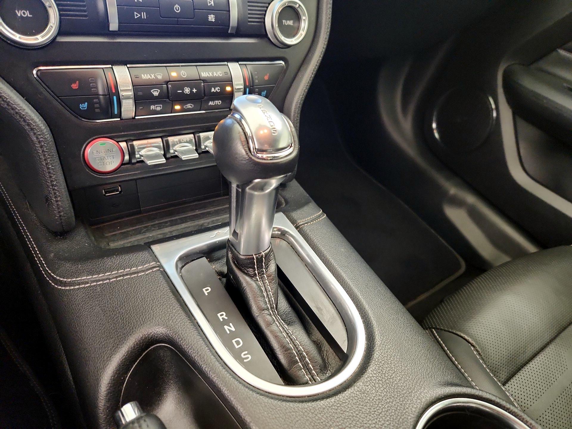 Thumbnail: 2019 Ford Mustang - 18