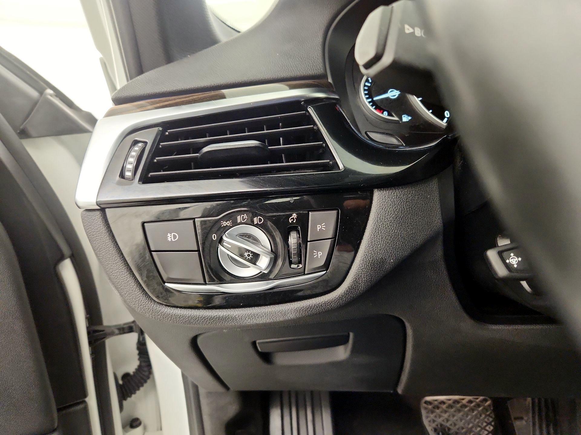 Thumbnail: 2018 BMW 5 Series - 13