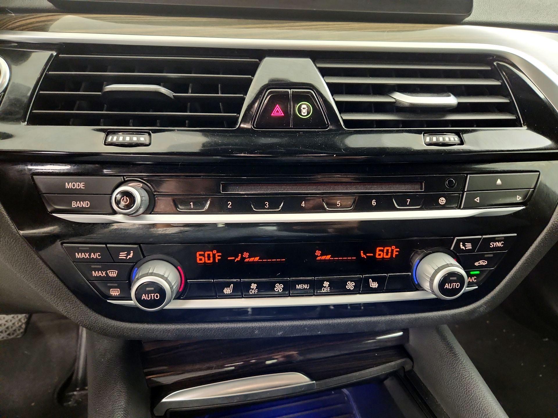 Thumbnail: 2018 BMW 5 Series - 17