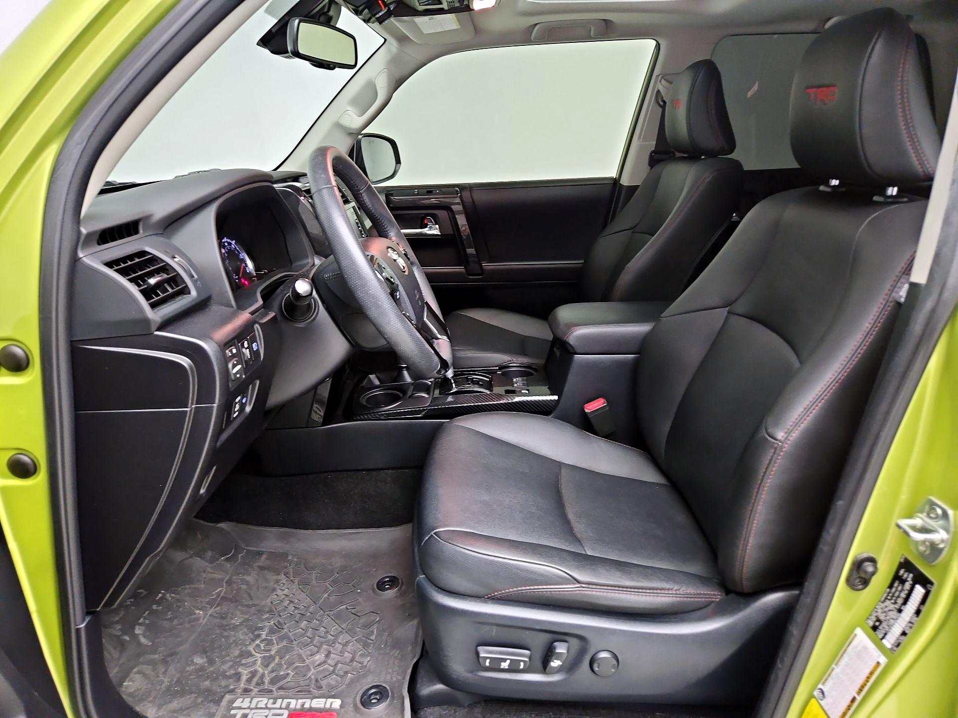 Thumbnail: 2022 Toyota 4Runner - 11