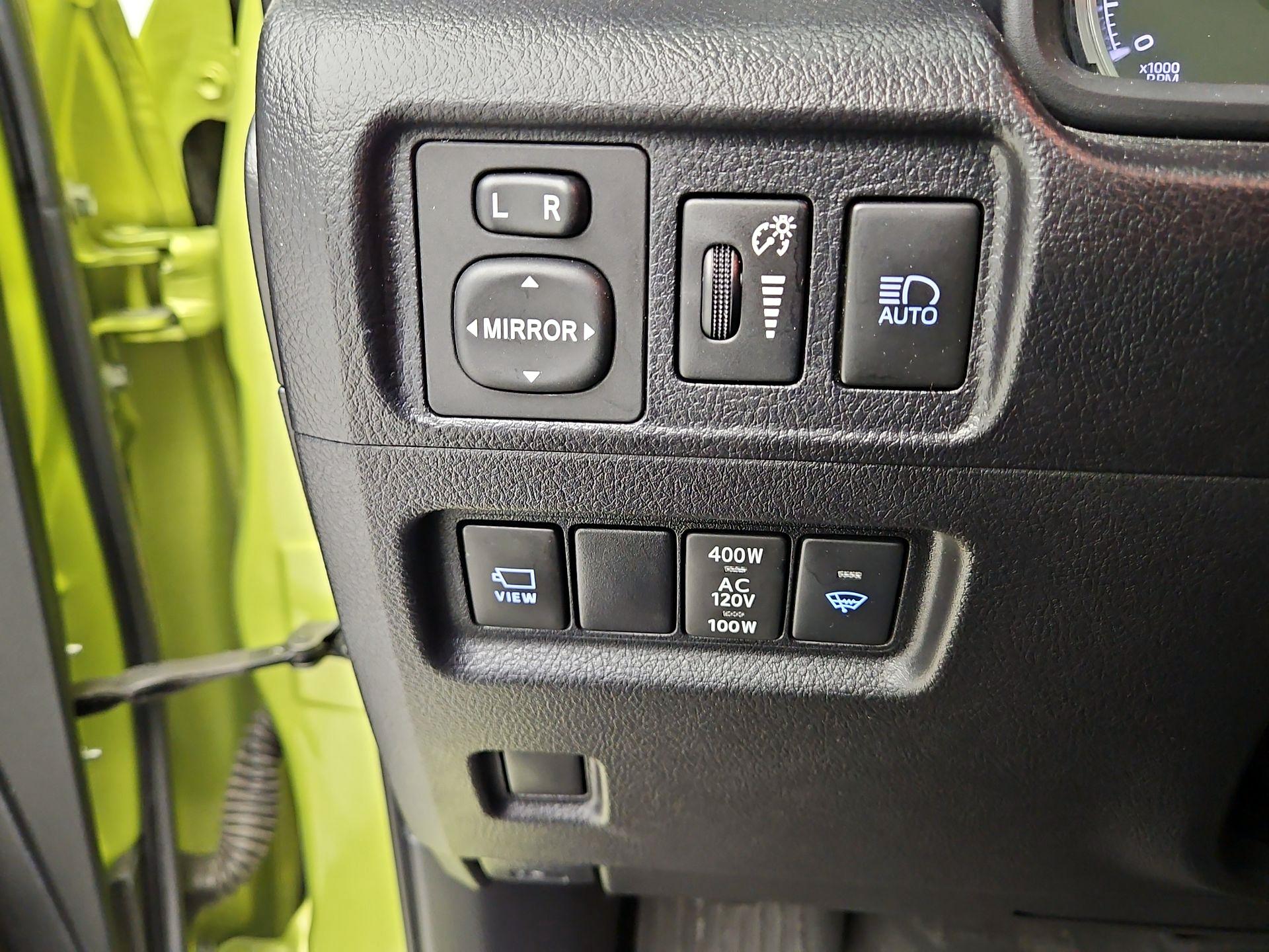 Thumbnail: 2022 Toyota 4Runner - 13