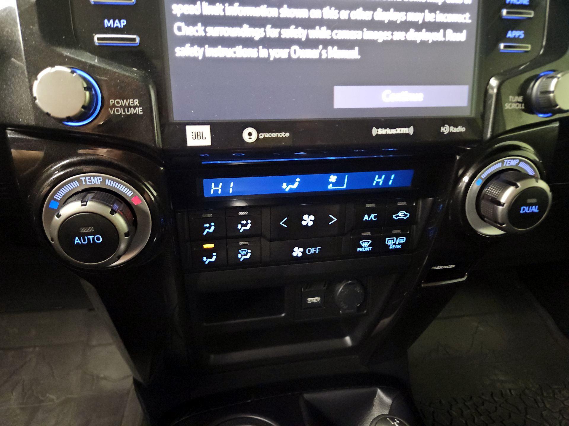 Thumbnail: 2022 Toyota 4Runner - 17