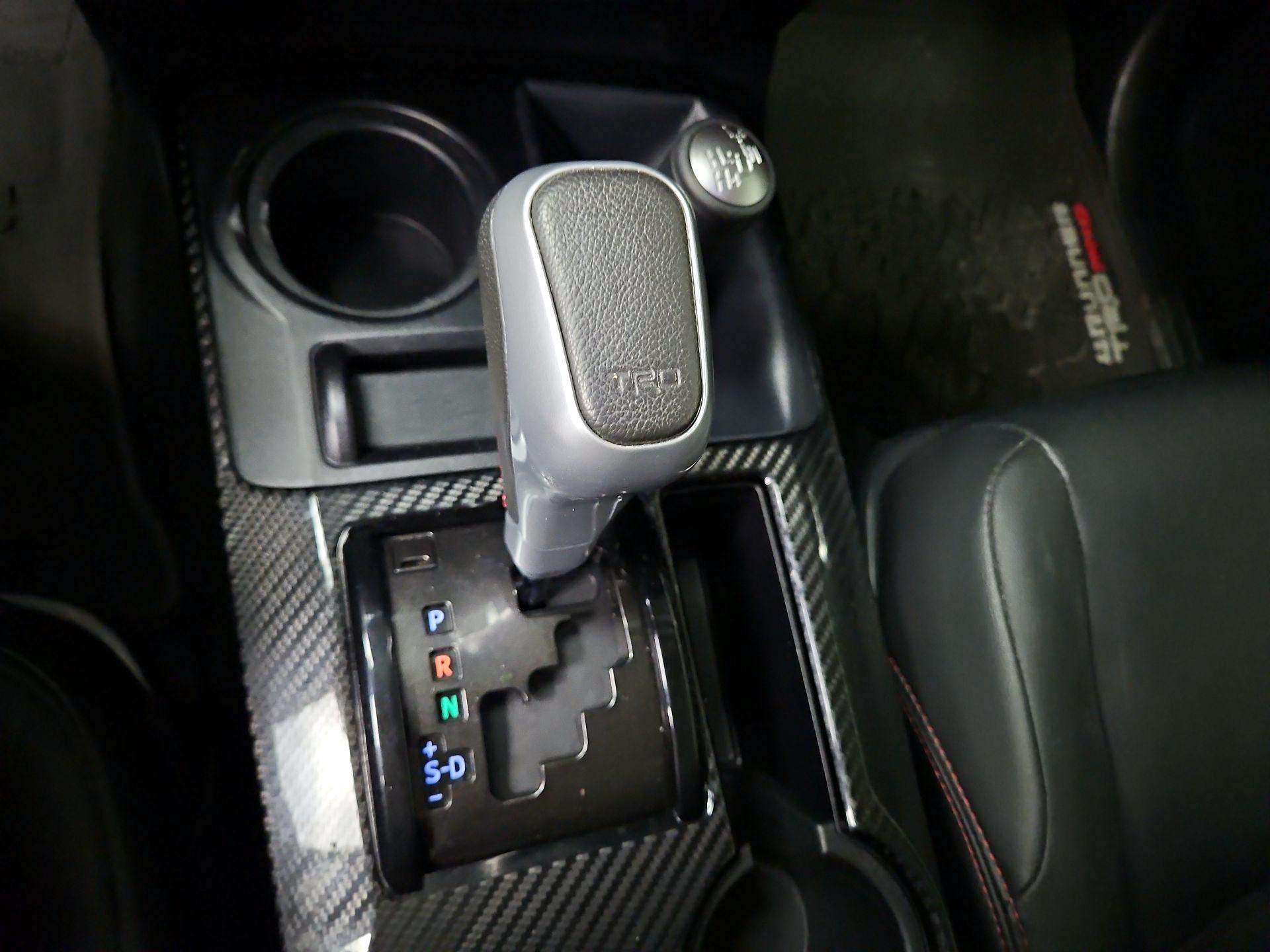 Thumbnail: 2022 Toyota 4Runner - 18