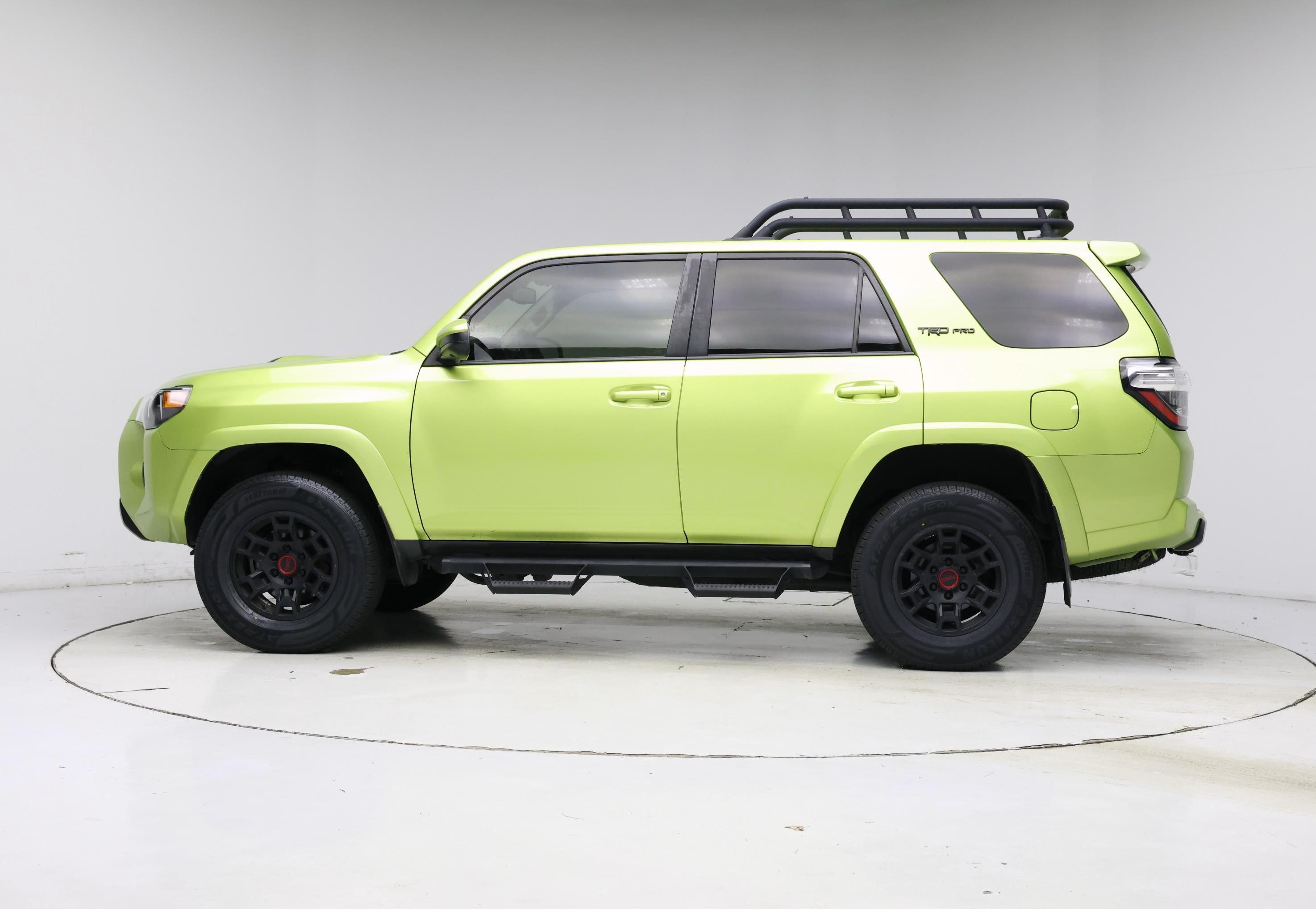 Thumbnail: 2022 Toyota 4Runner - 3