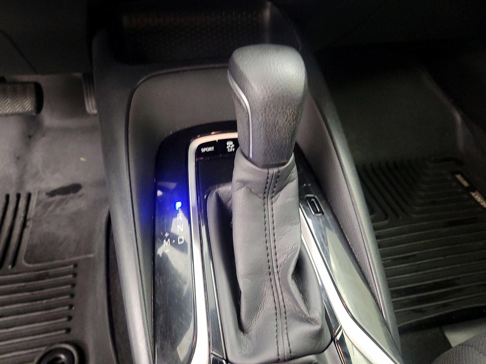 Thumbnail: 2021 Toyota Corolla - 17