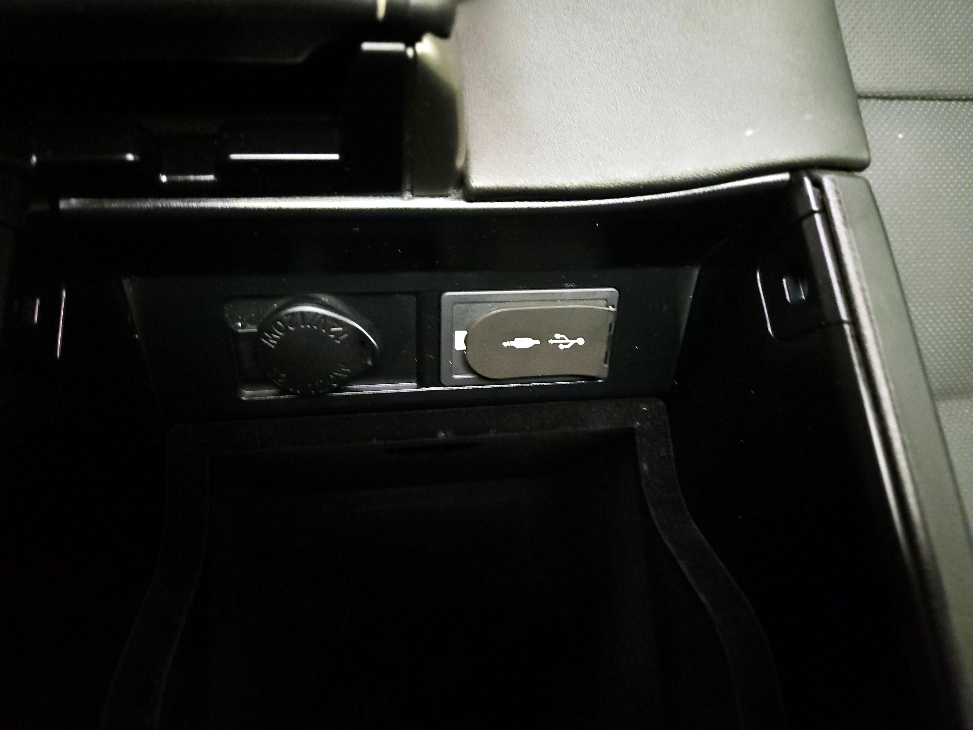 Thumbnail: 2017 Lexus RX - 19