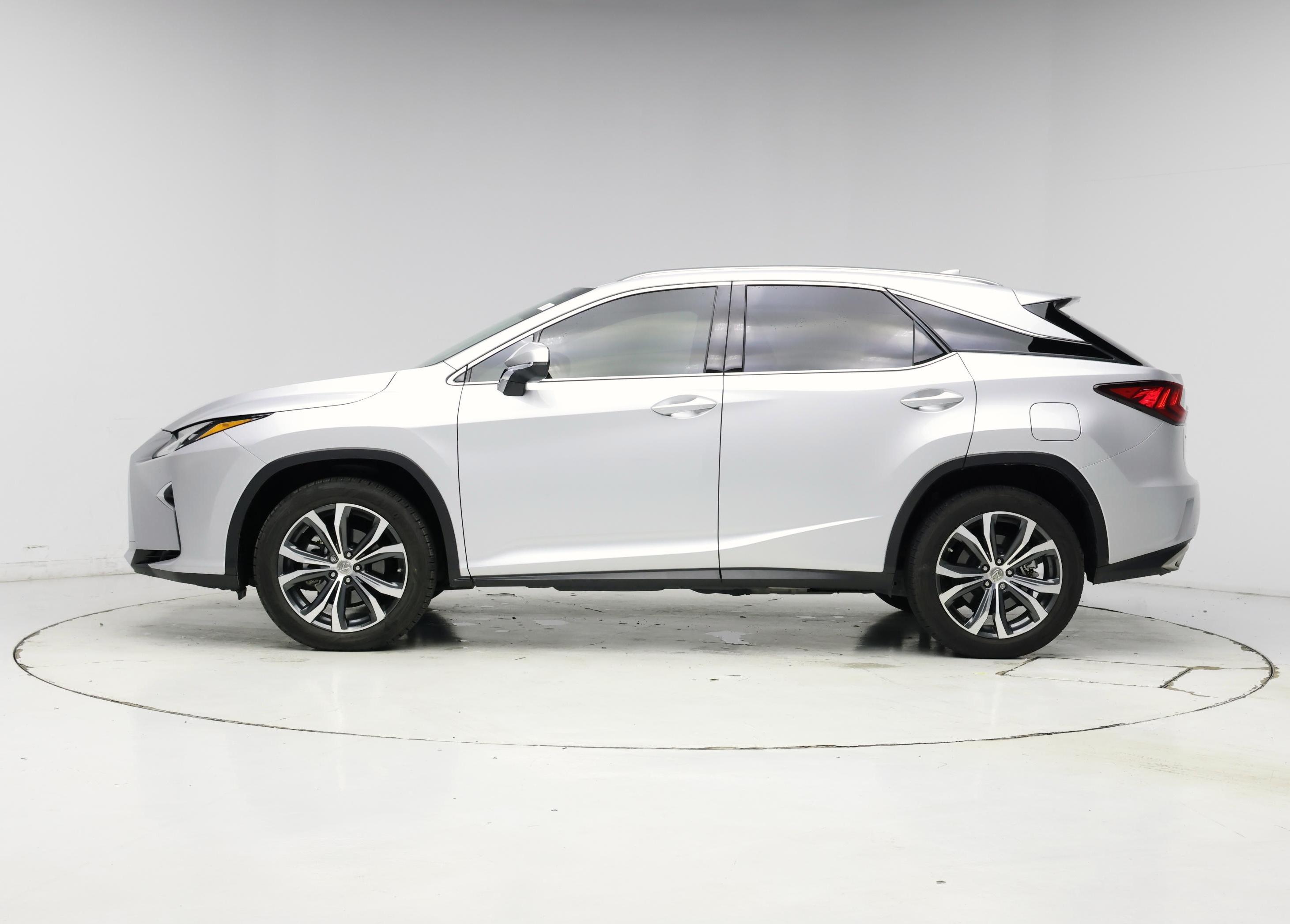 Thumbnail: 2017 Lexus RX - 3