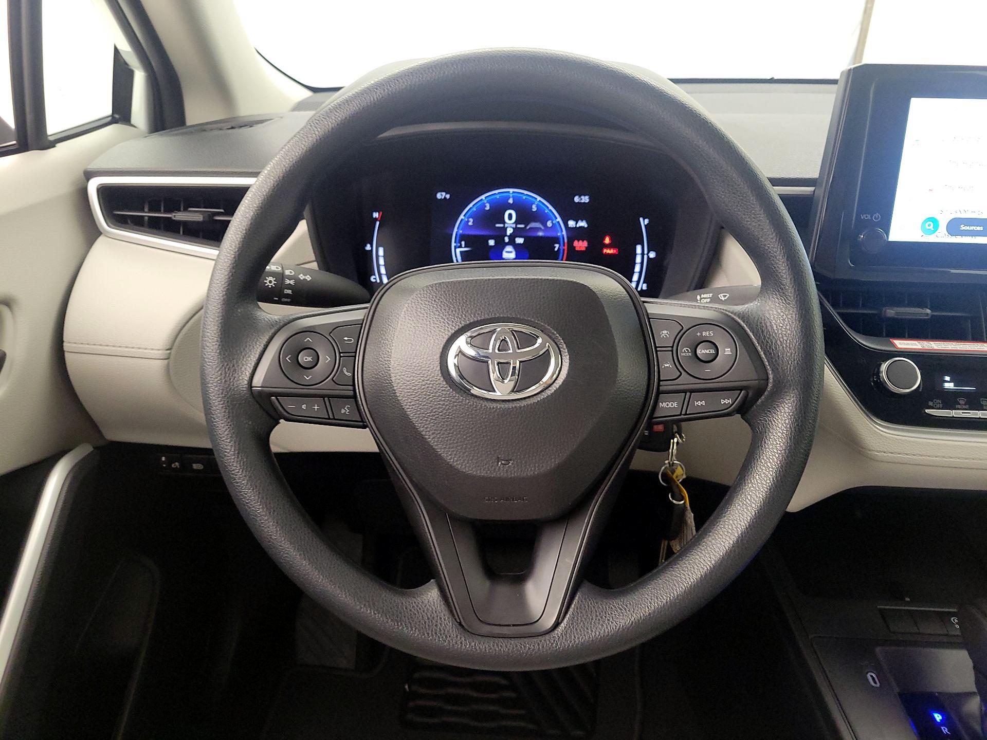 Thumbnail: 2026 Toyota Corolla Cross - 10