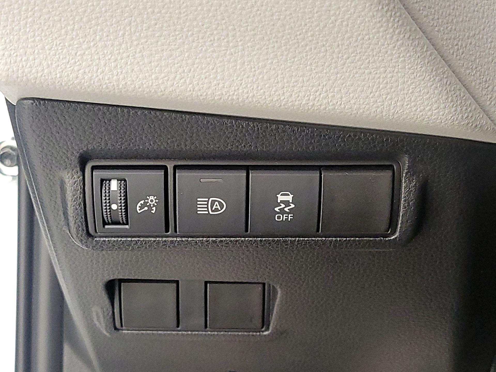 Thumbnail: 2026 Toyota Corolla Cross - 13