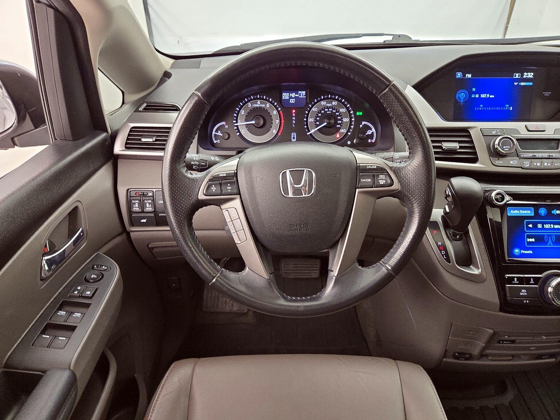 Thumbnail: 2016 Honda Odyssey - 10