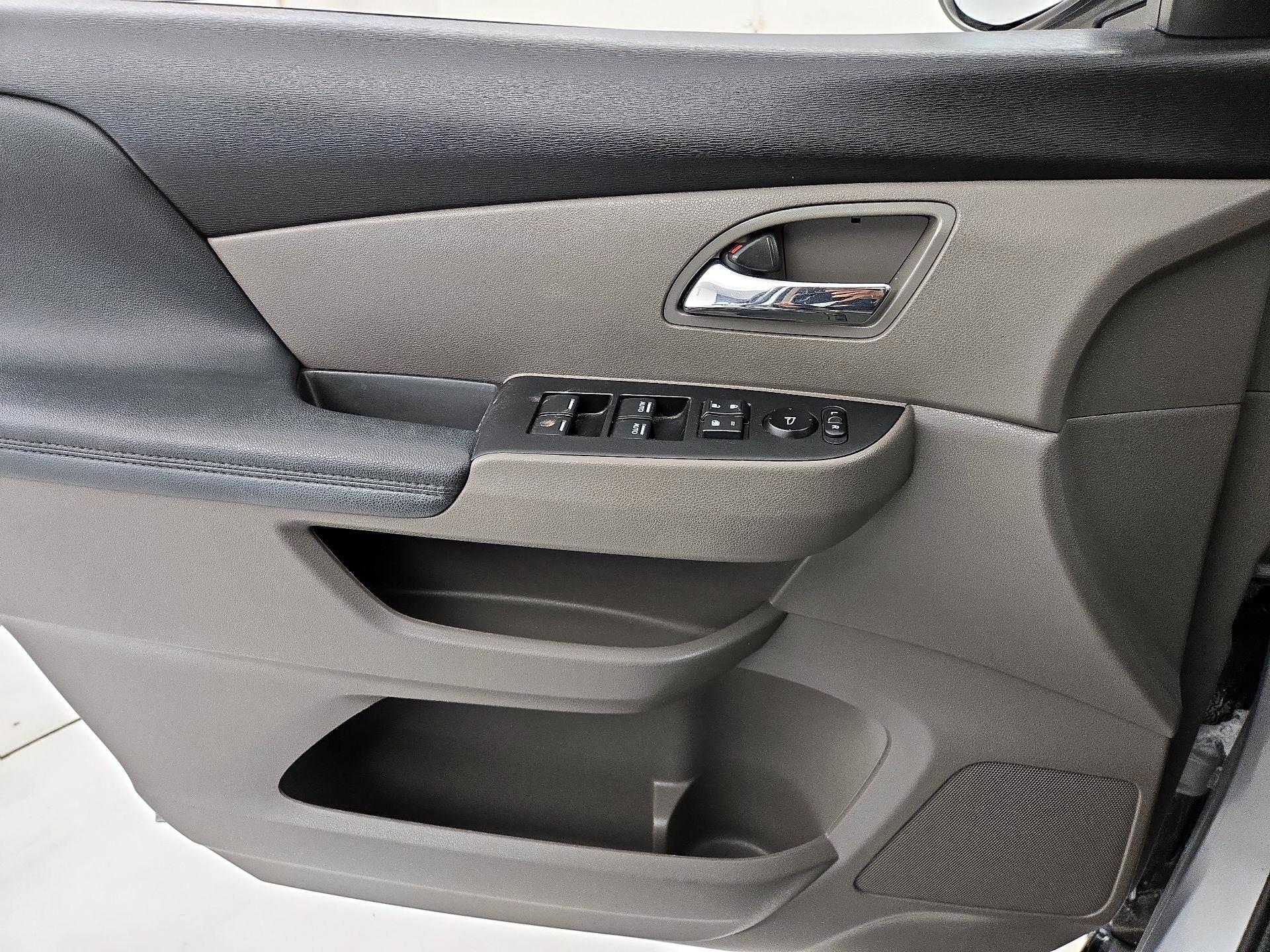 Thumbnail: 2016 Honda Odyssey - 12