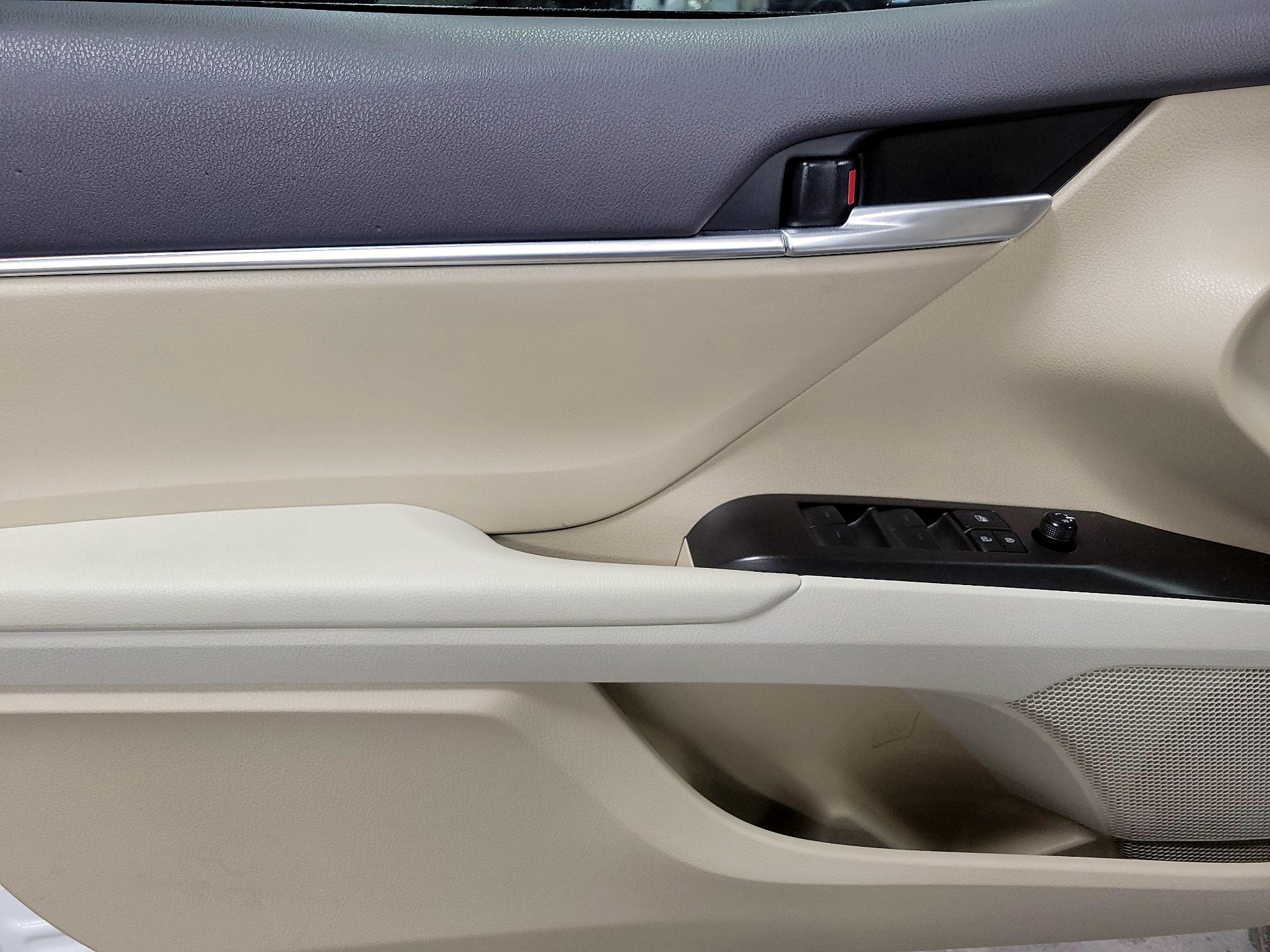 Thumbnail: 2024 Toyota Camry - 10