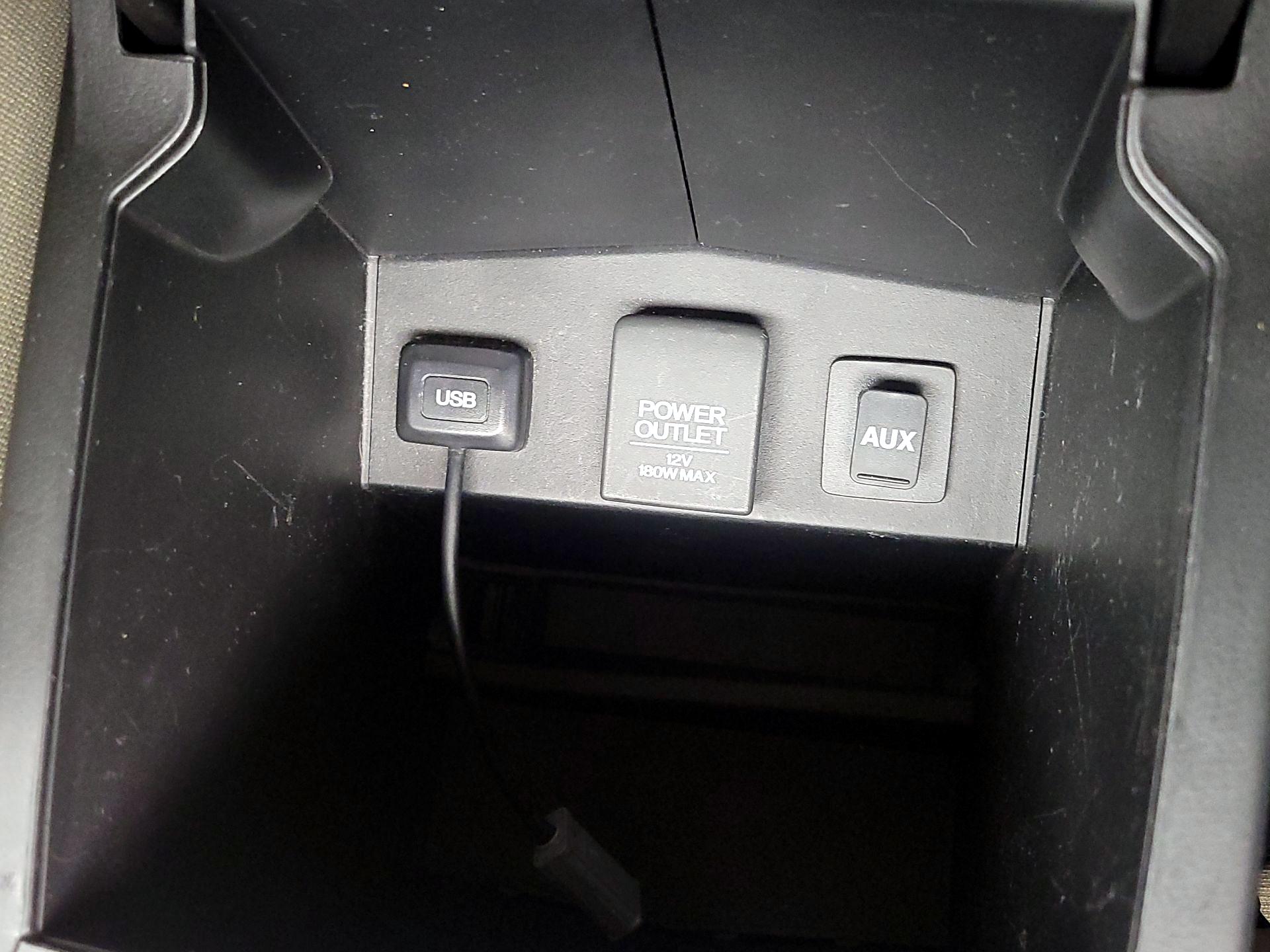 Thumbnail: 2015 Honda CR-V - 18