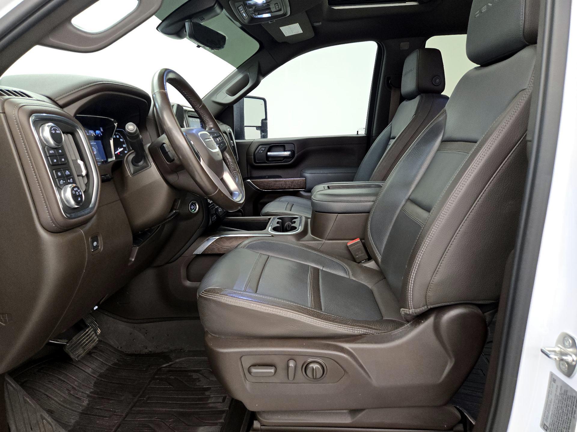 Thumbnail: 2021 GMC Sierra 2500 - 11