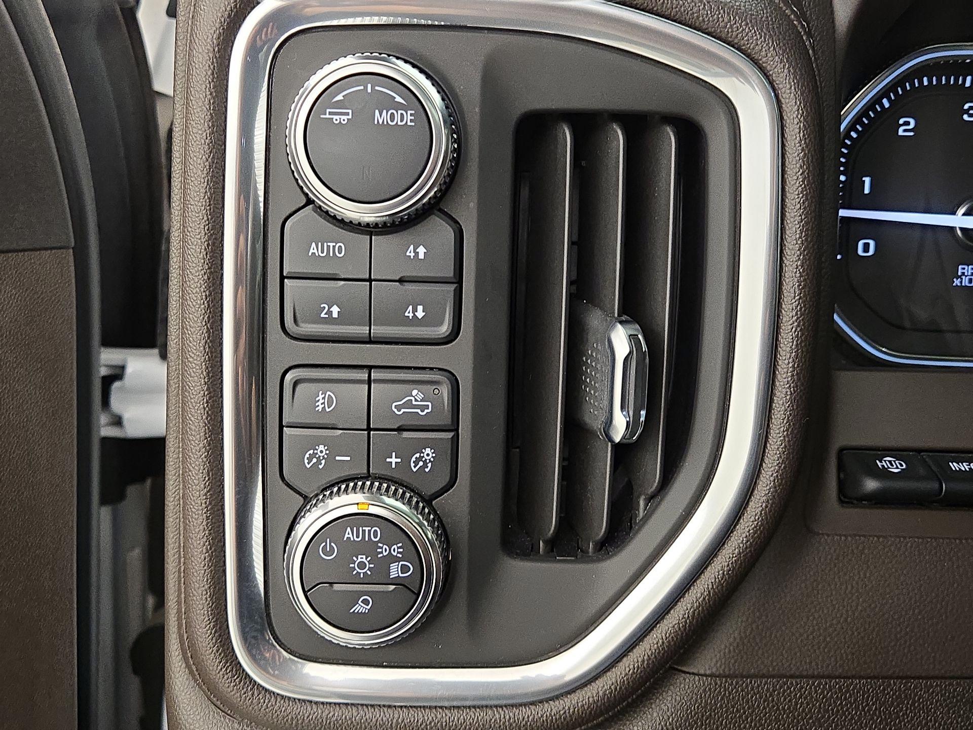 Thumbnail: 2021 GMC Sierra 2500 - 13