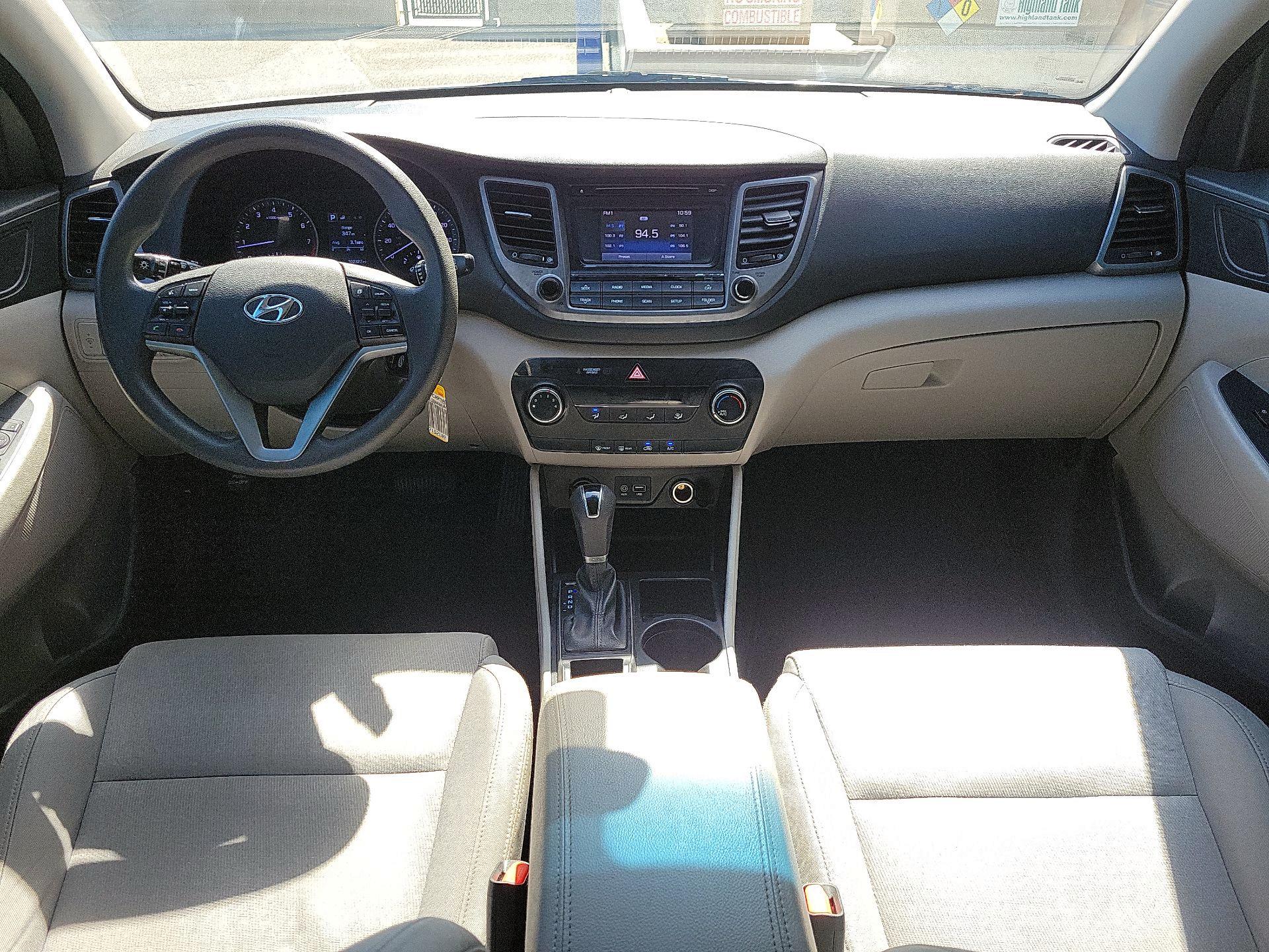 Thumbnail: 2017 Hyundai Tucson - 8