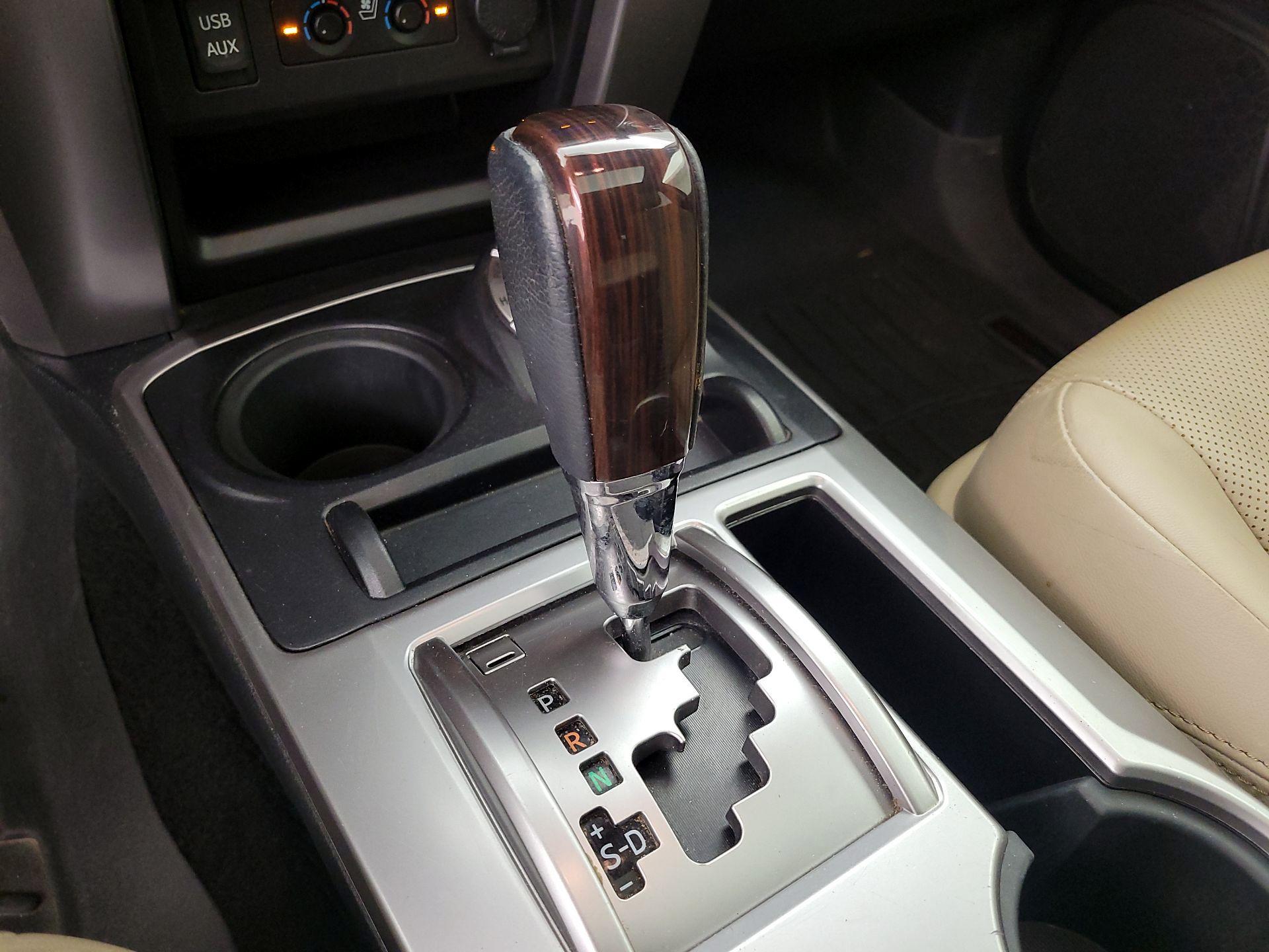 Thumbnail: 2017 Toyota 4Runner - 18