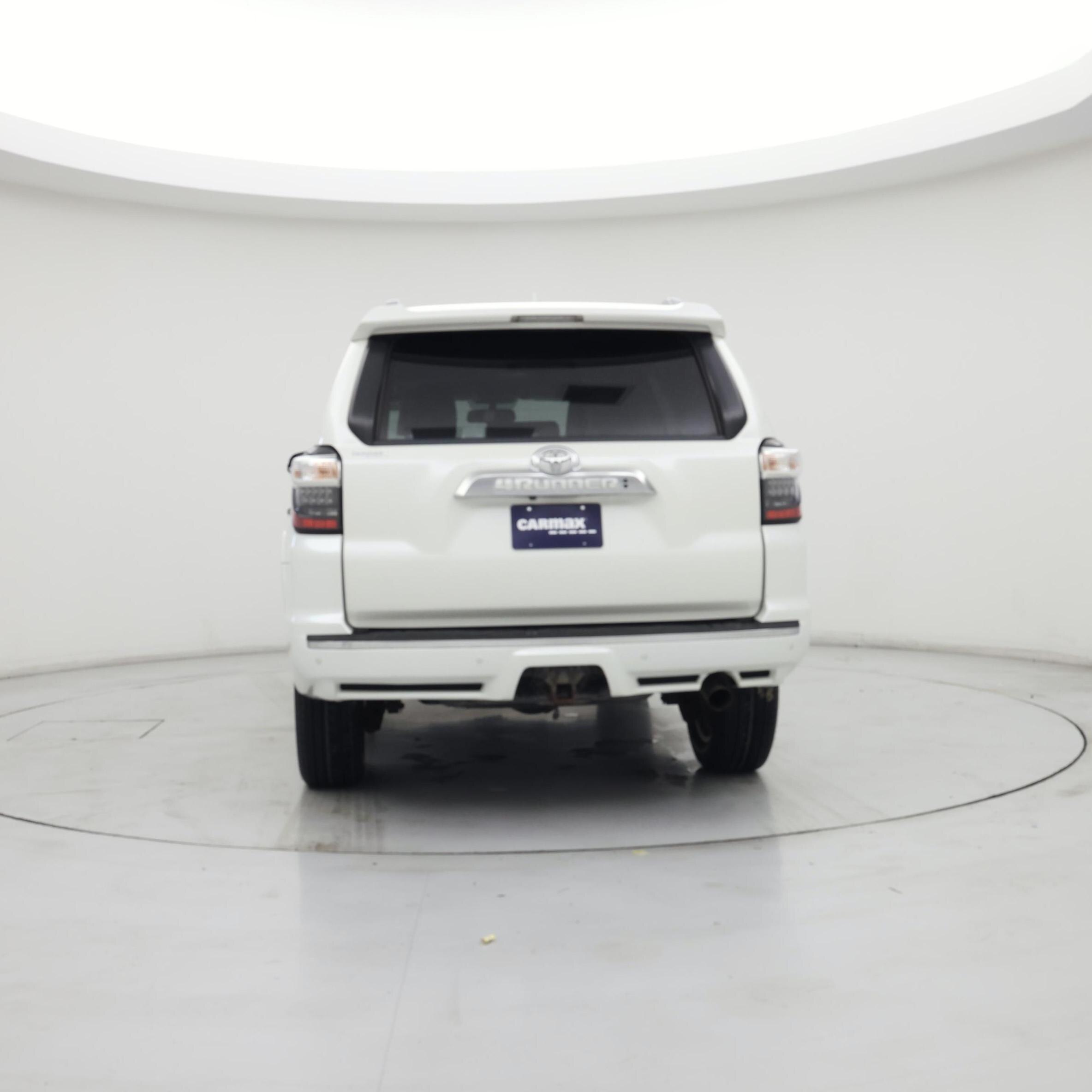 Thumbnail: 2017 Toyota 4Runner - 6