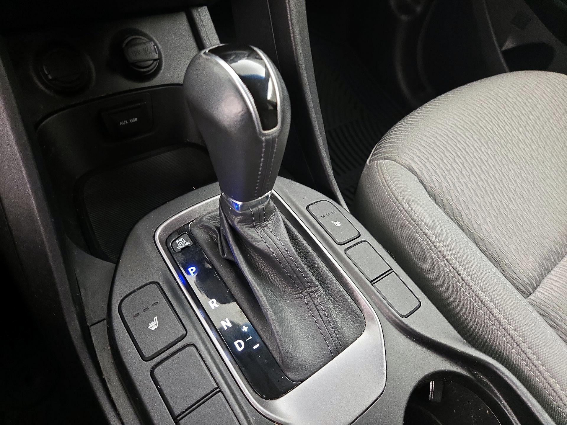 Thumbnail: 2014 Hyundai Santa Fe - 17