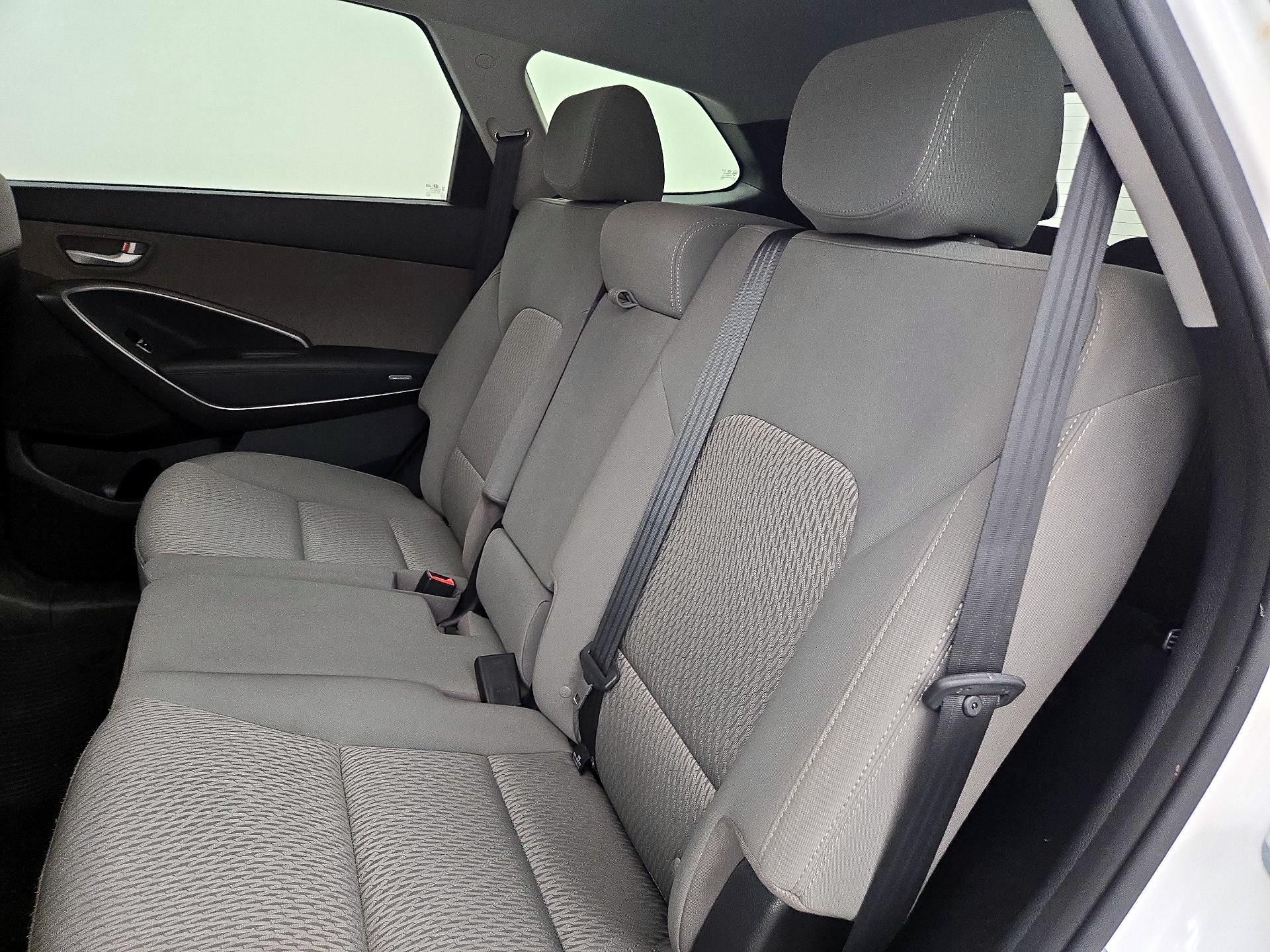 Thumbnail: 2014 Hyundai Santa Fe - 19