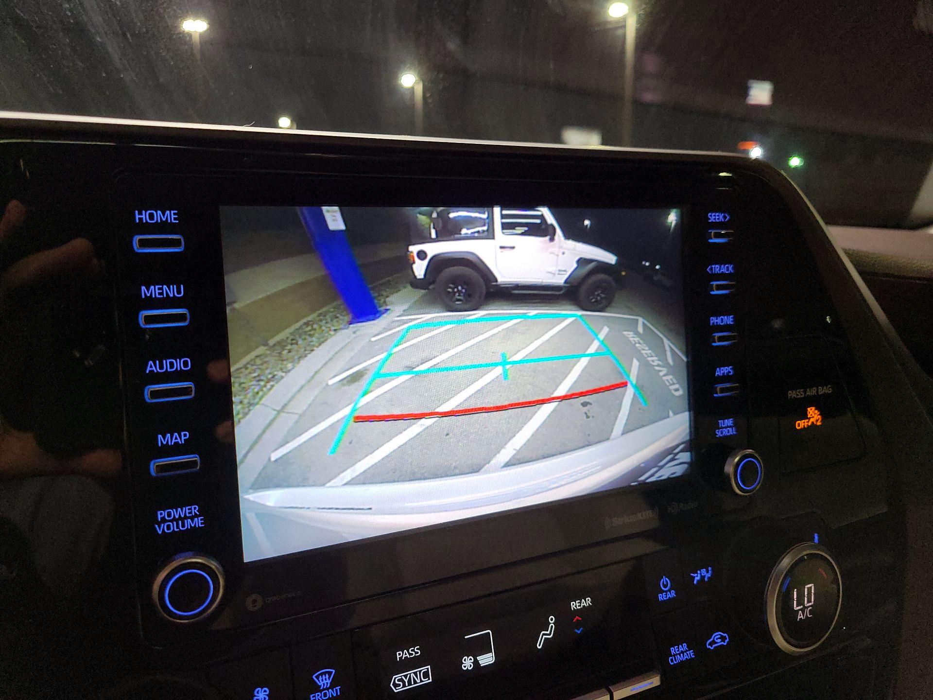 Thumbnail: 2020 Toyota Highlander - 12