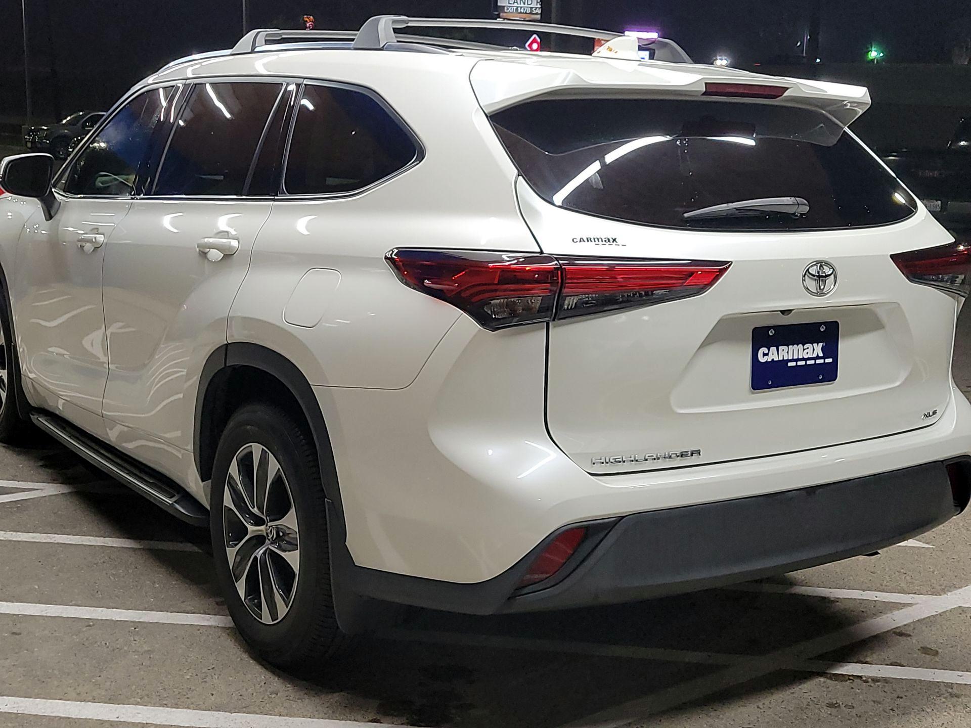 Thumbnail: 2020 Toyota Highlander - 7