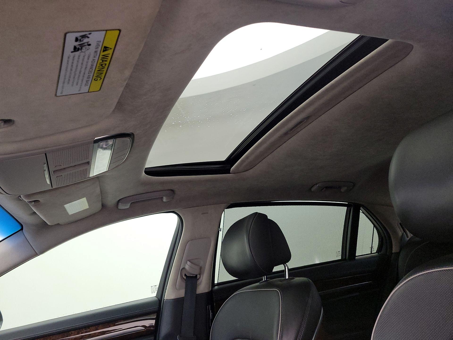 Thumbnail: 2017 Genesis G90 - 20