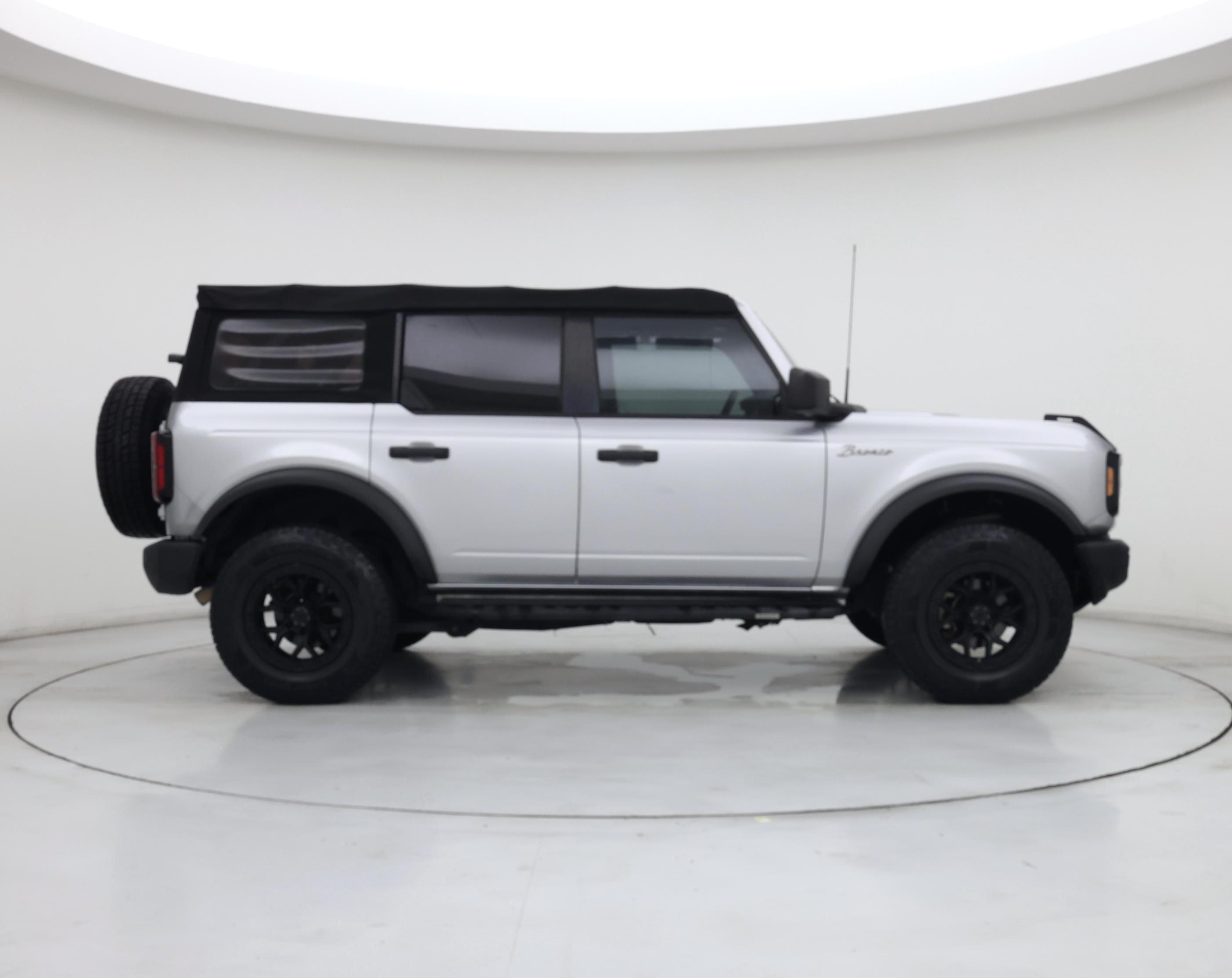 Thumbnail: 2021 Ford Bronco - 7