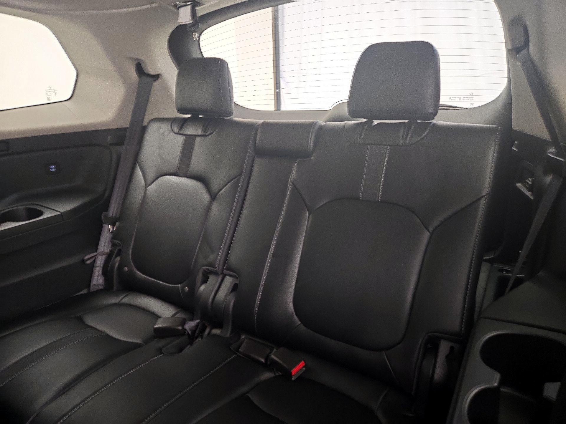 Thumbnail: 2025 Honda Pilot - 20