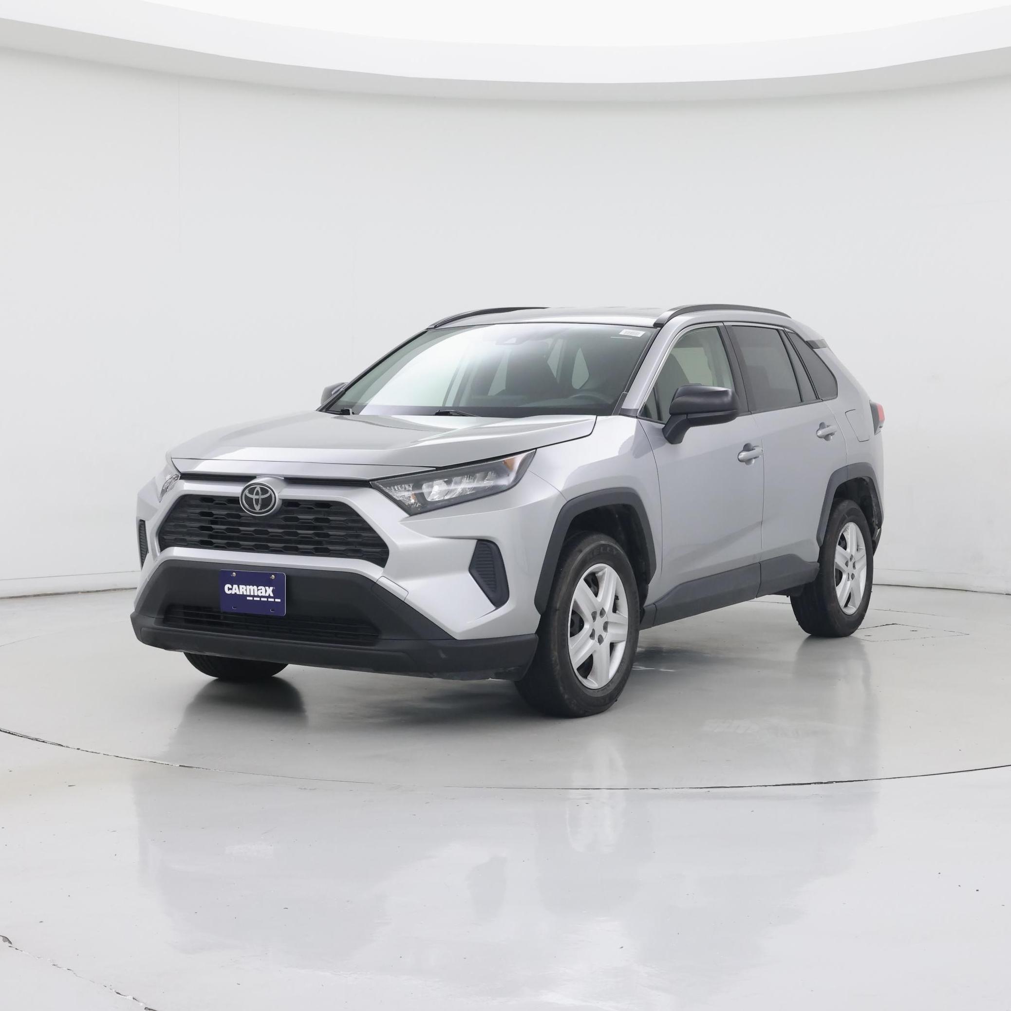 Thumbnail: 2019 Toyota RAV4 - 4