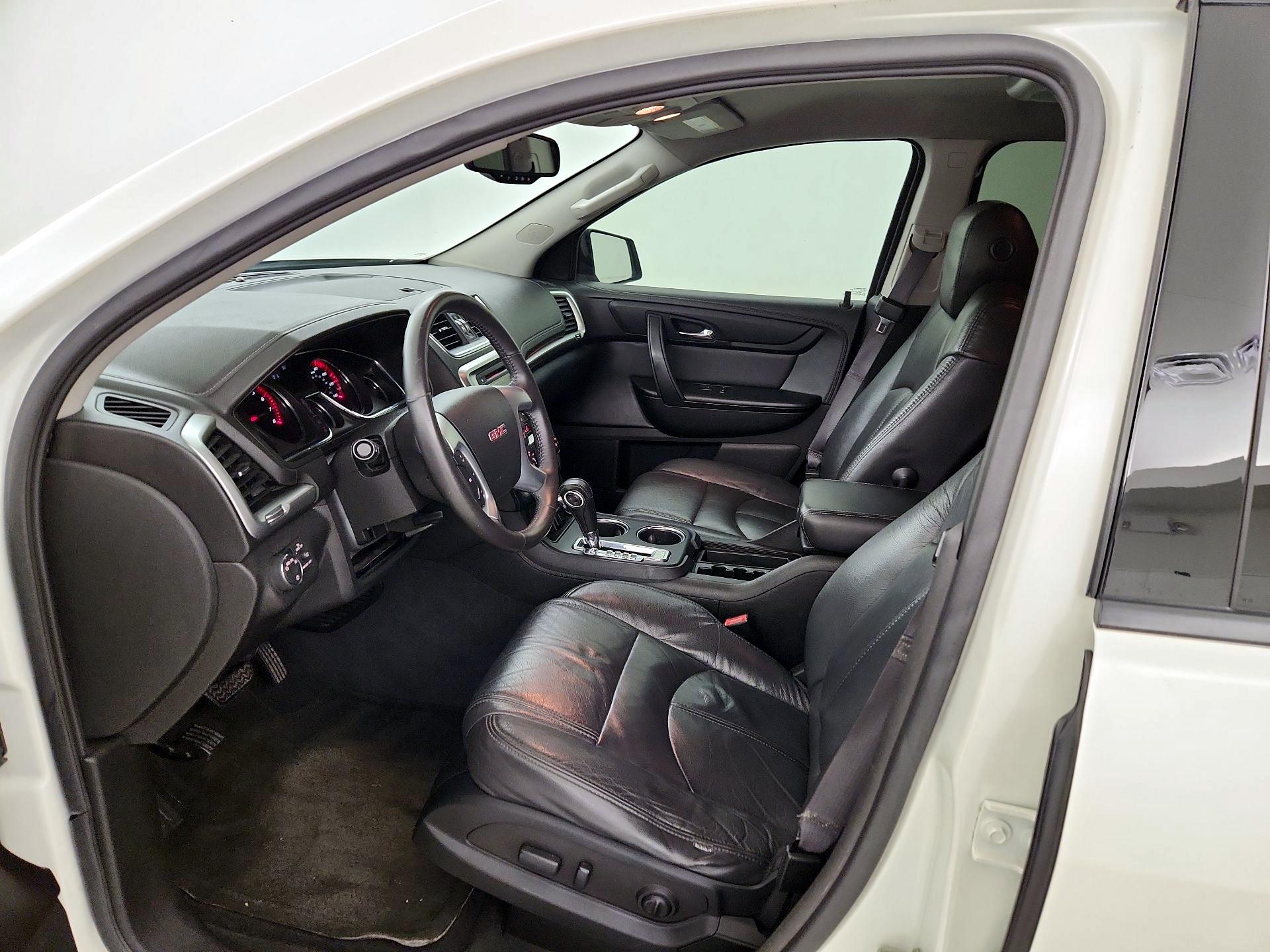 Thumbnail: 2015 GMC Acadia - 11