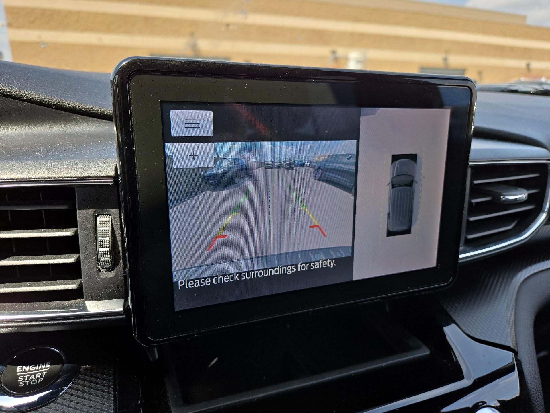 Thumbnail: 2023 Ford Explorer - 13