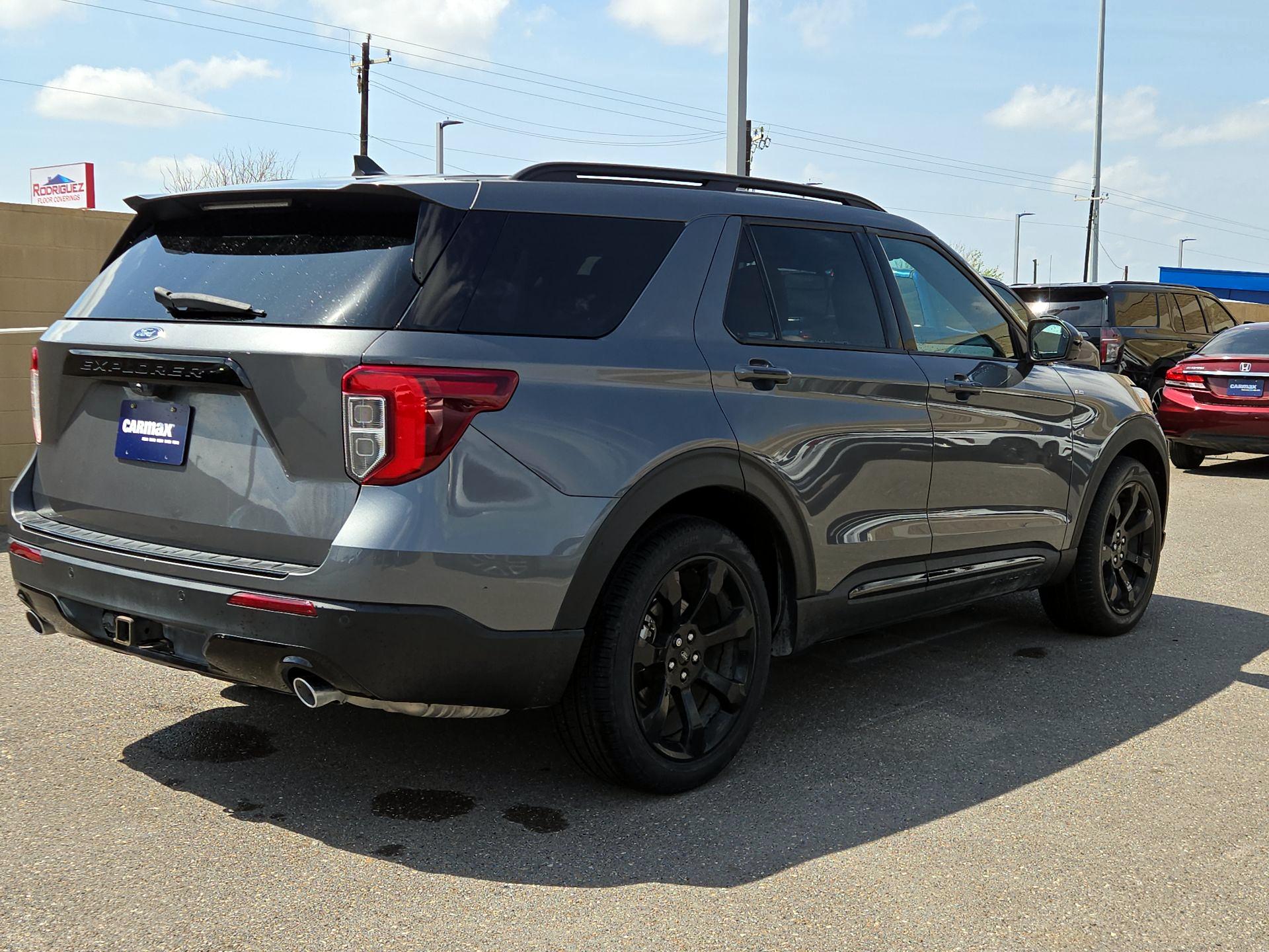 Thumbnail: 2023 Ford Explorer - 5