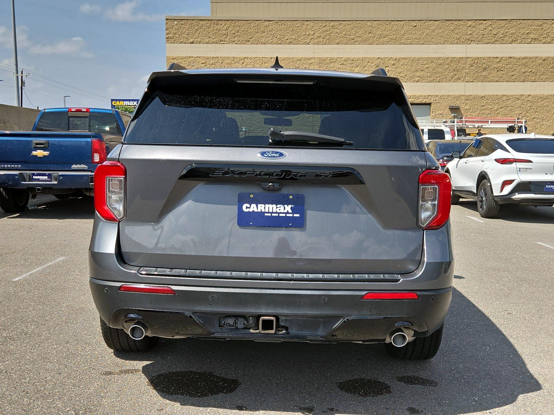 Thumbnail: 2023 Ford Explorer - 6