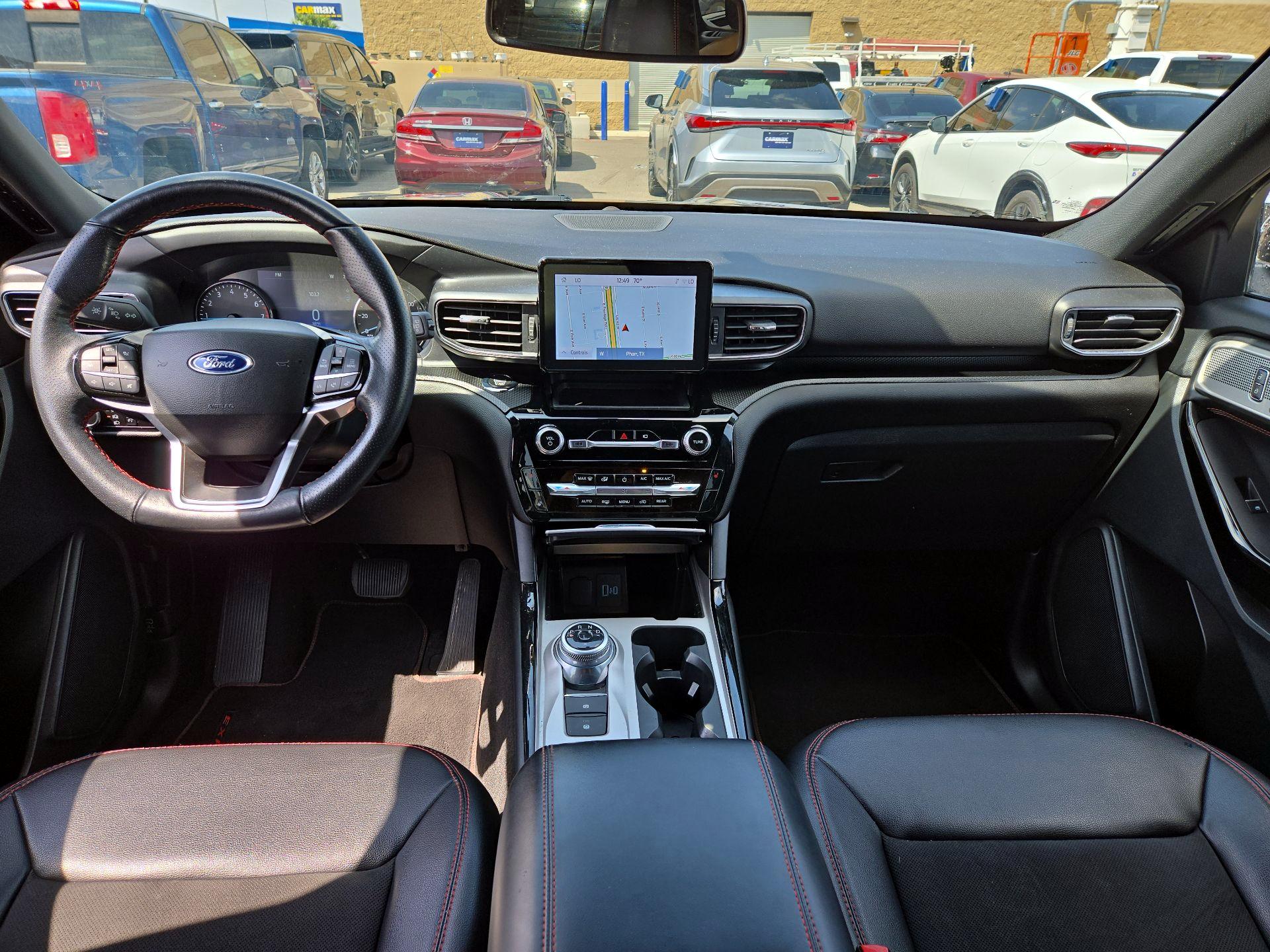 Thumbnail: 2023 Ford Explorer - 8