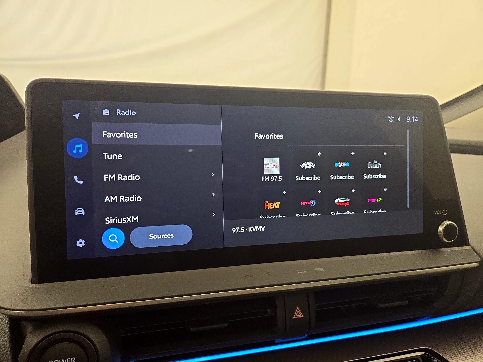 Thumbnail: 2024 Toyota Prius - 15