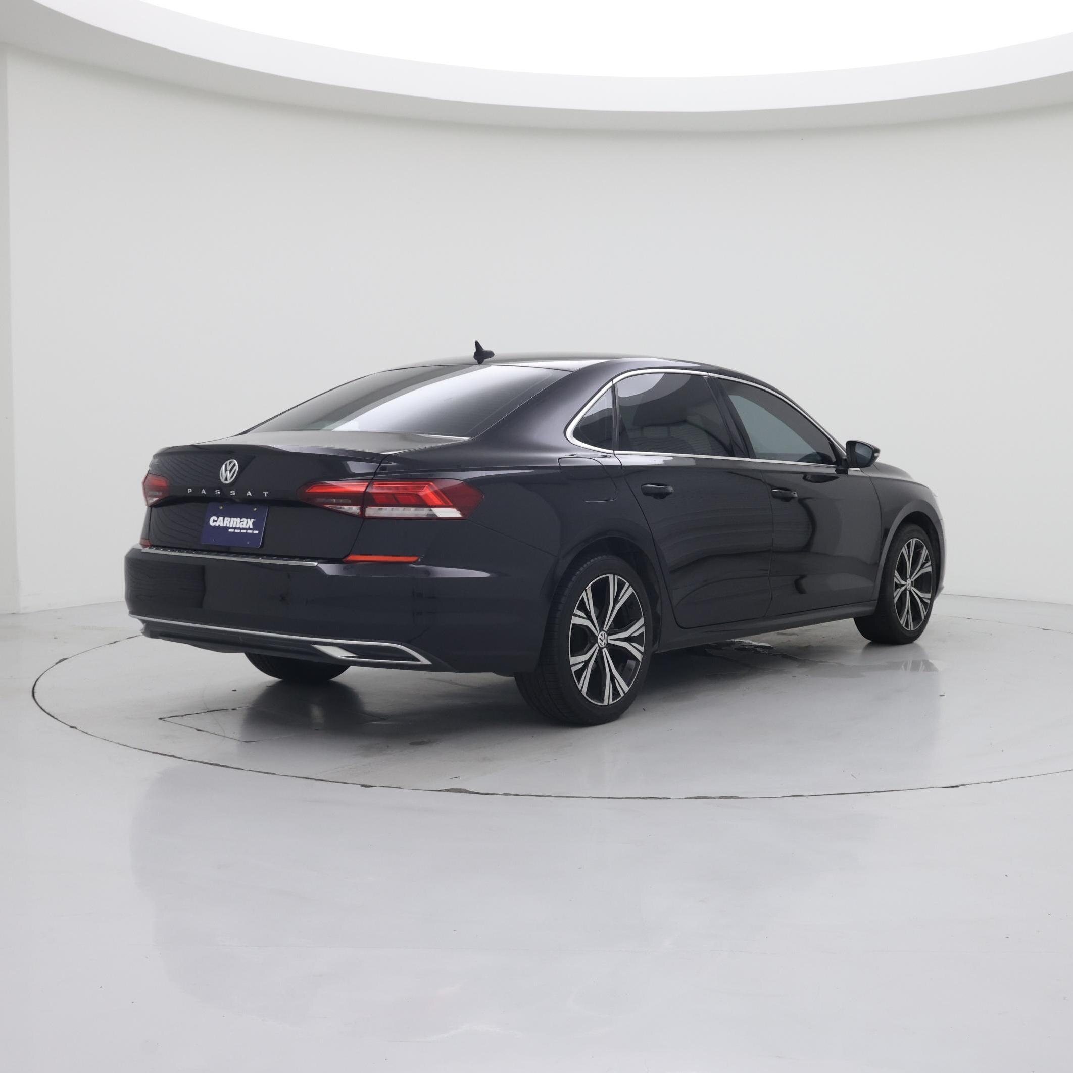 Thumbnail: 2021 Volkswagen Passat - 8