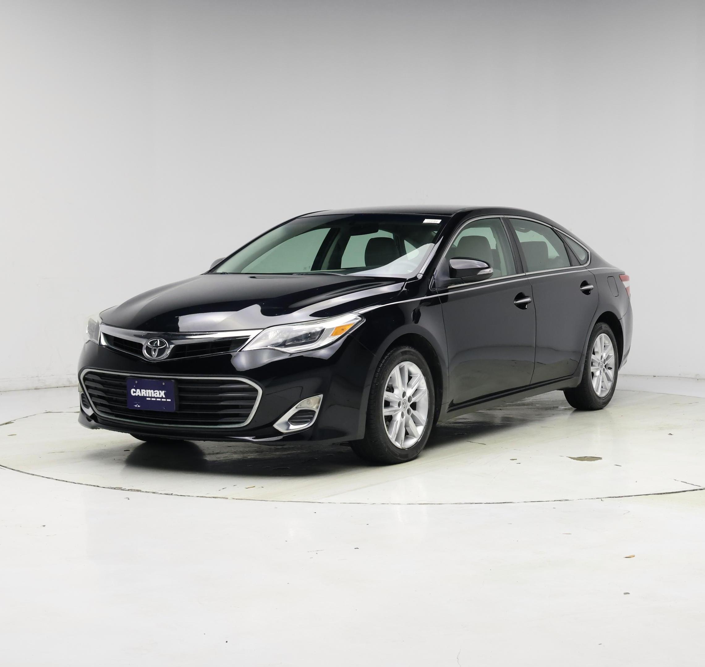 Thumbnail: 2015 Toyota Avalon - 4