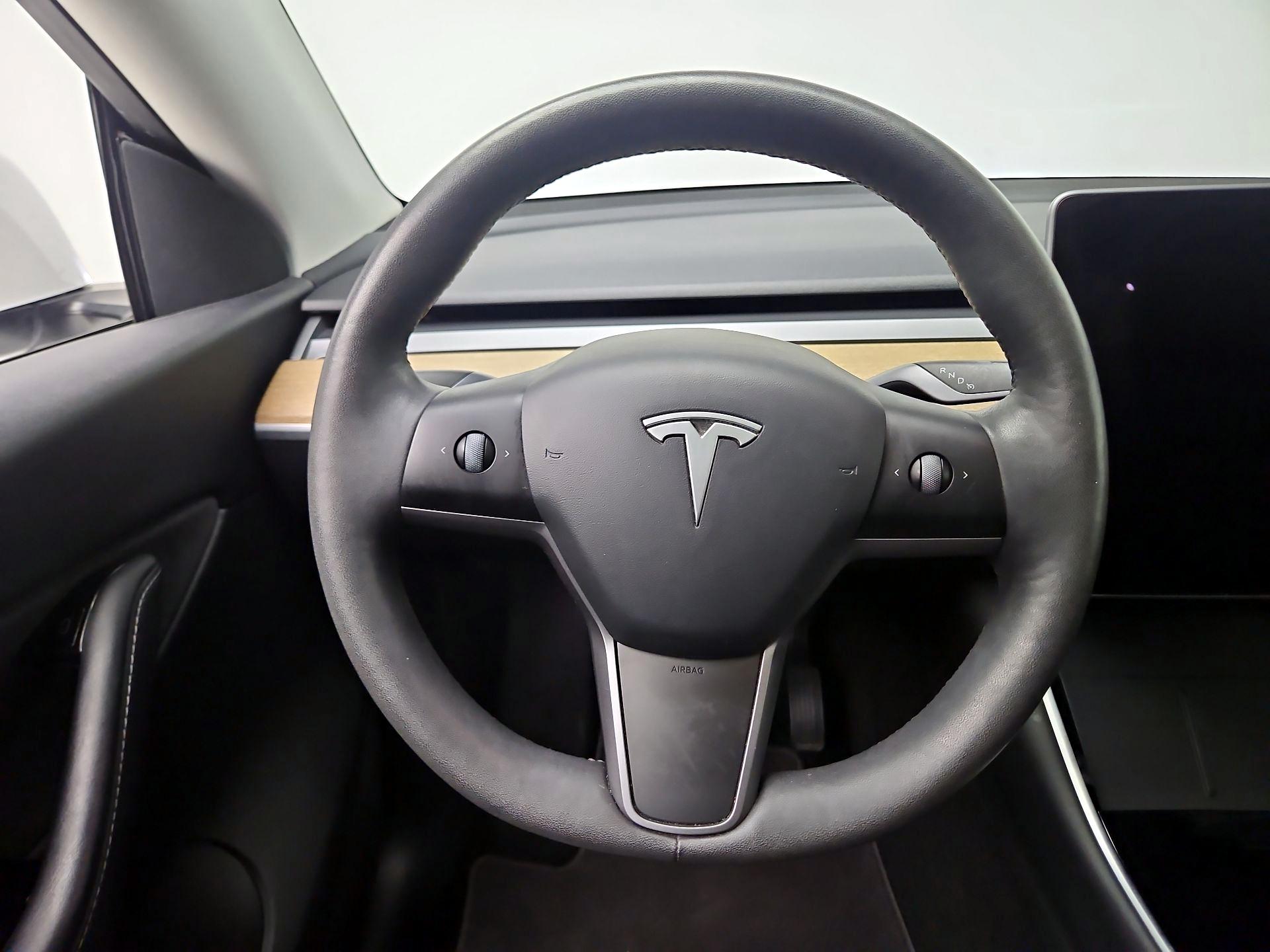 Thumbnail: 2021 Tesla Model Y - 10